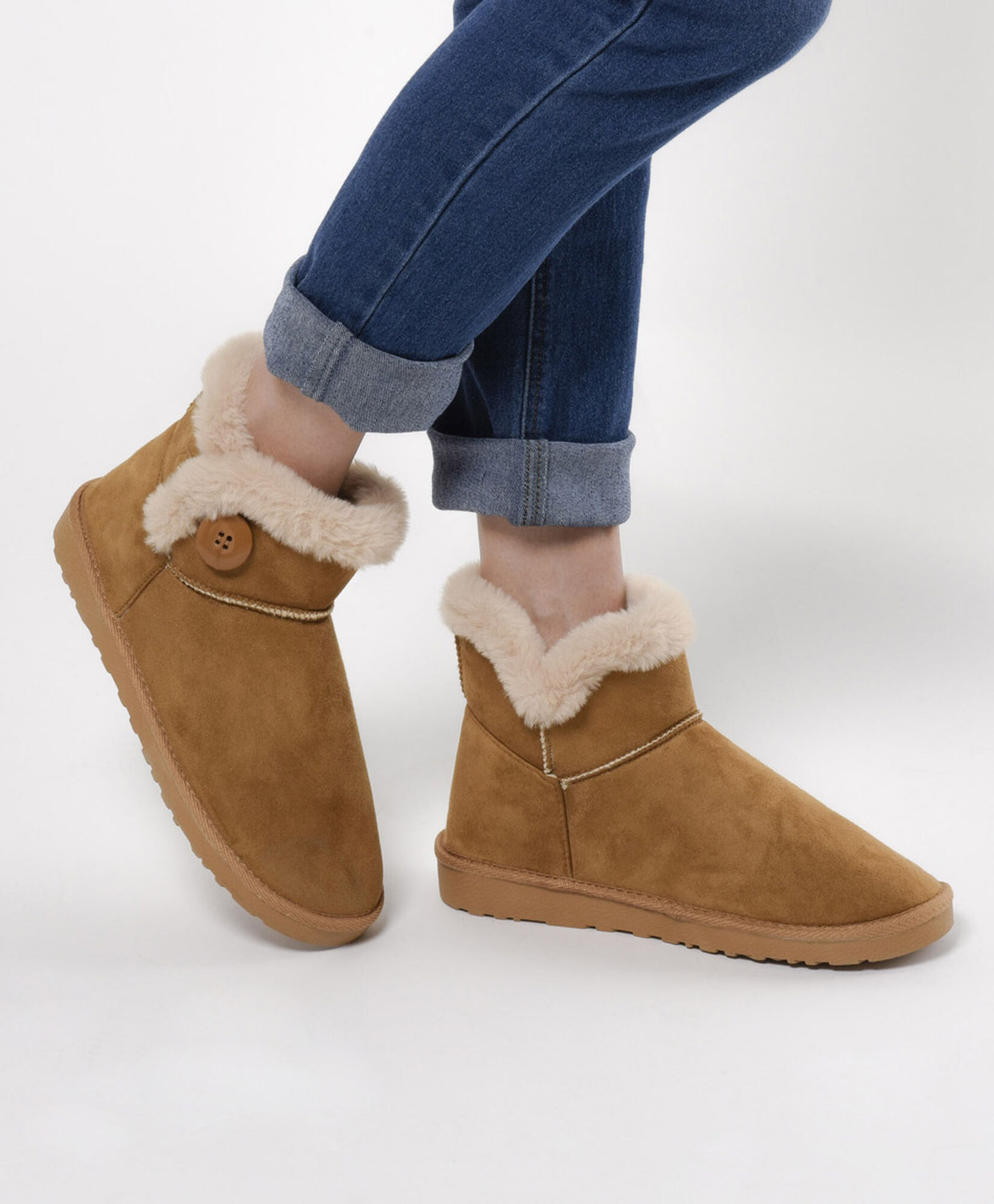Bota mujer comfy botón Bota mujer comfy botón
