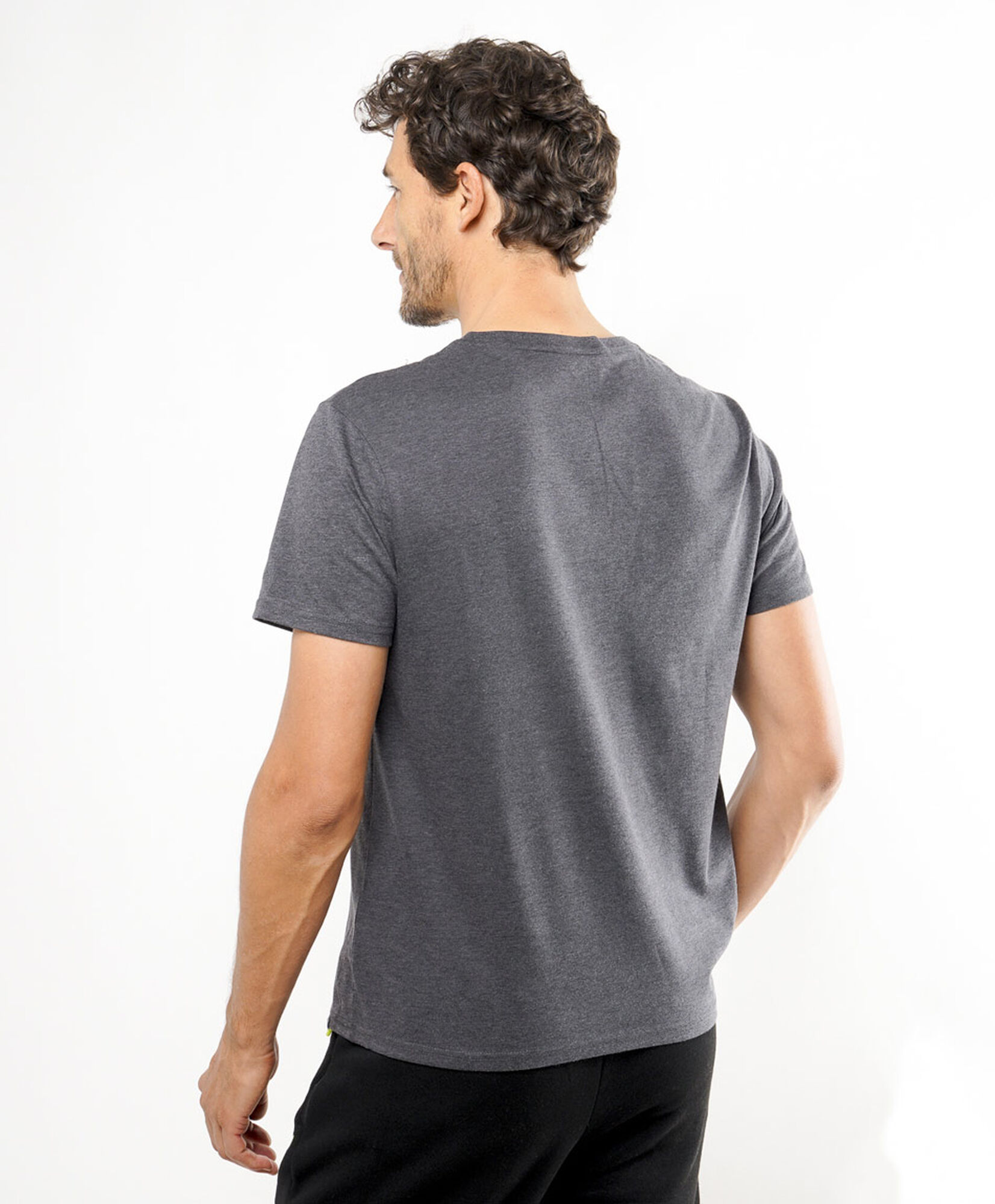 Polera deportiva hombre new york Polera deportiva hombre new york