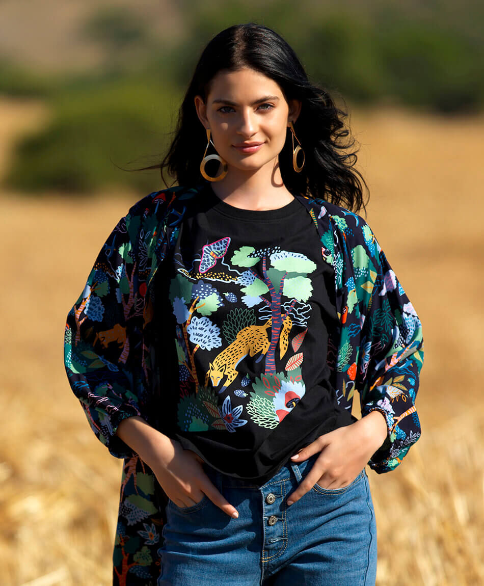 Polera mujer estampado selva