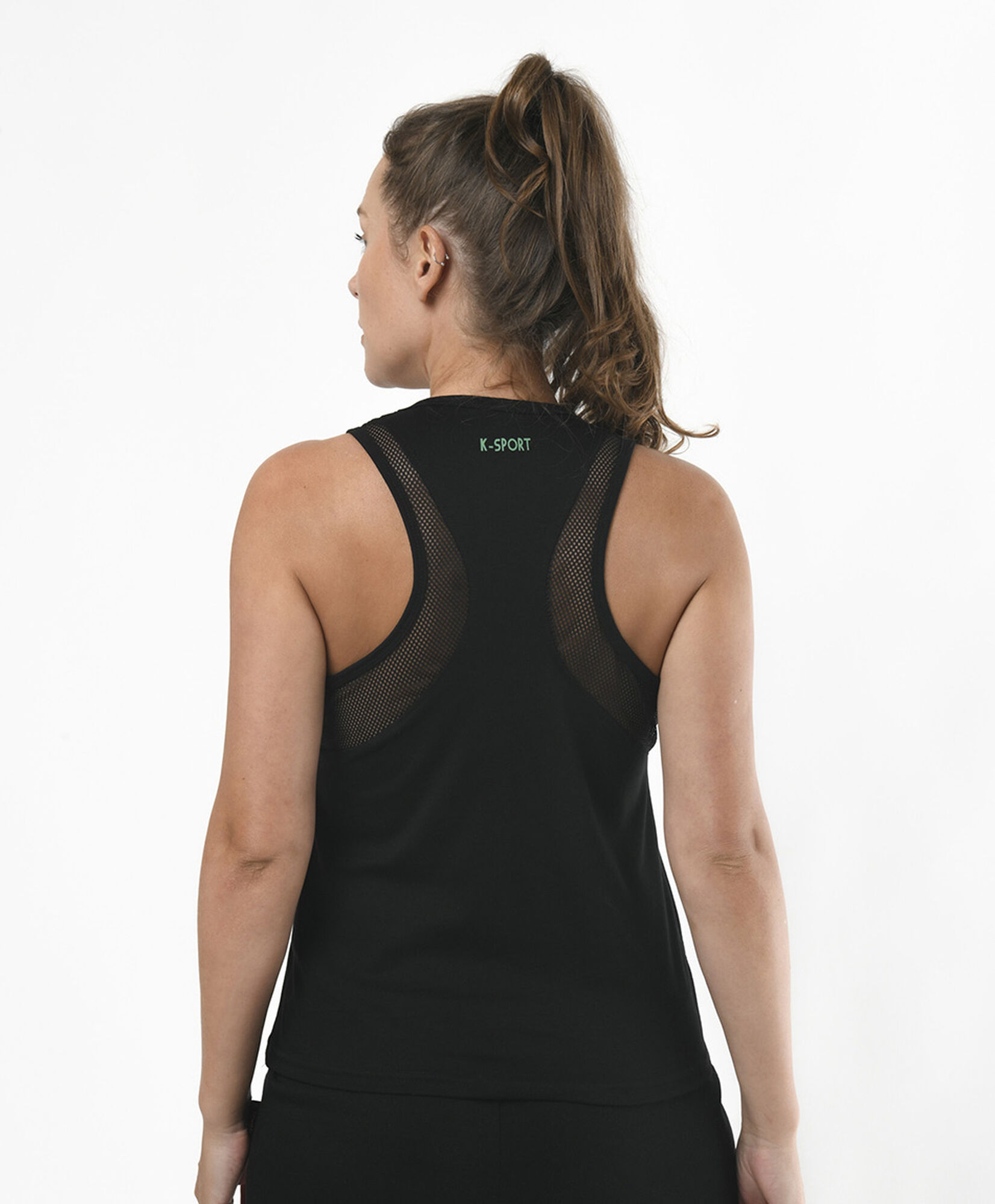 Polera deportiva mujer musculosa malla Polera deportiva mujer musculosa malla