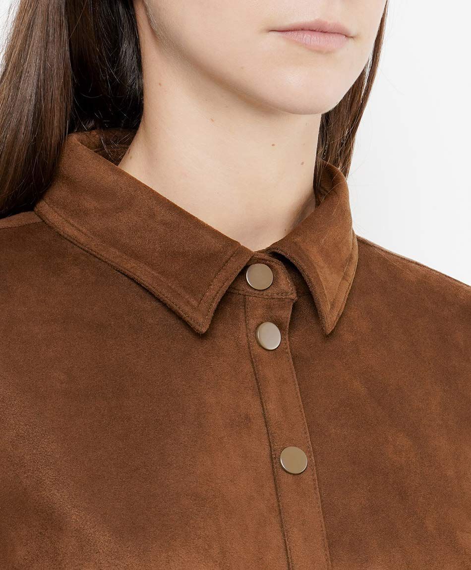 Chaqueta mujer textura aterciopelada caf&eacute;