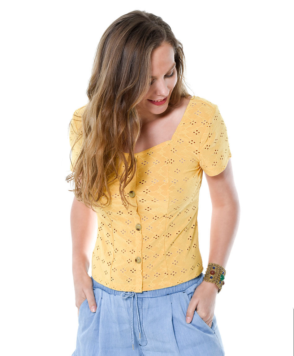 Polera jacquard botones