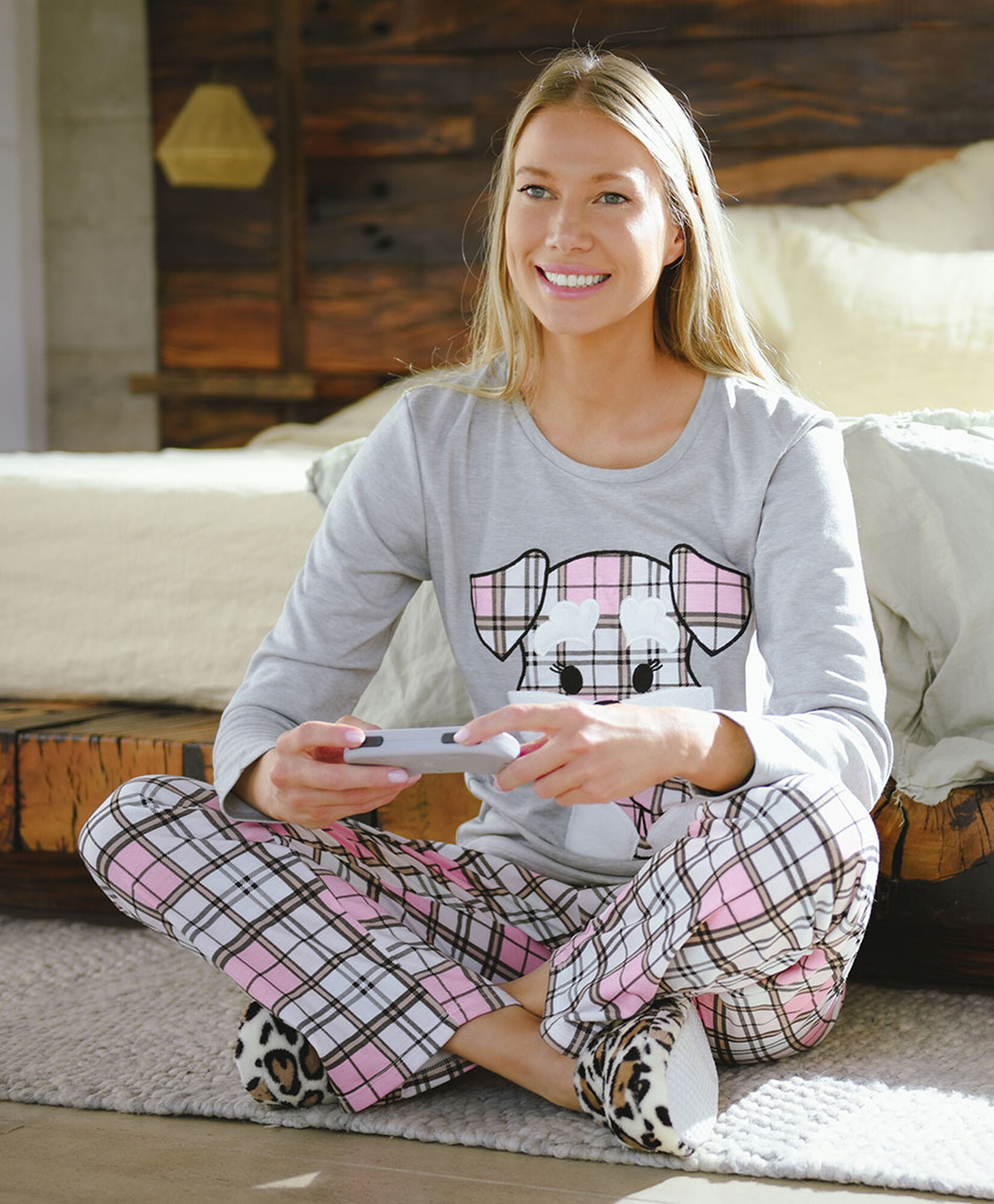Pijama mujer escocés perrito Pijama mujer escocés perrito