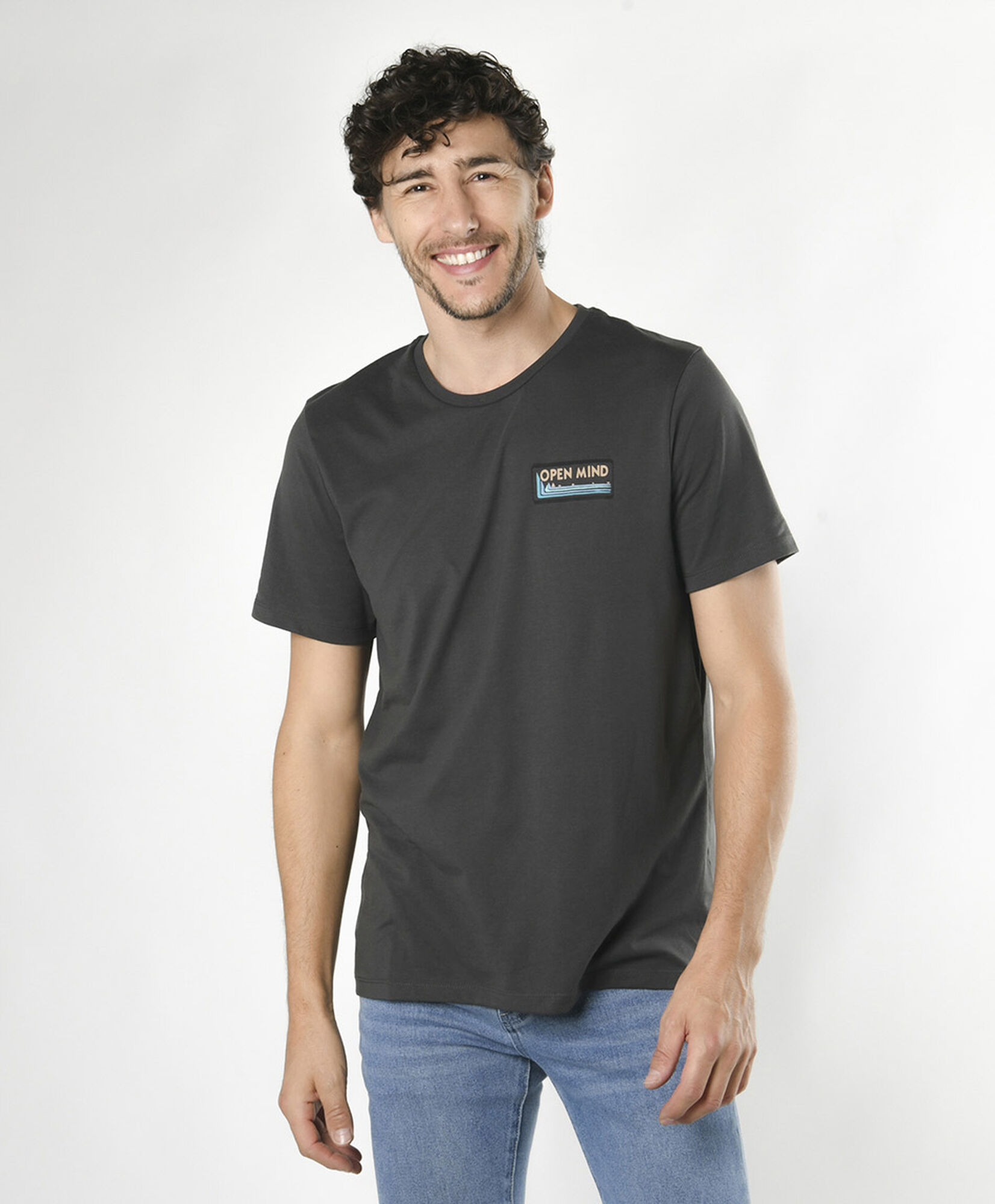 Polera hombre estampado open mind Polera hombre estampado open mind