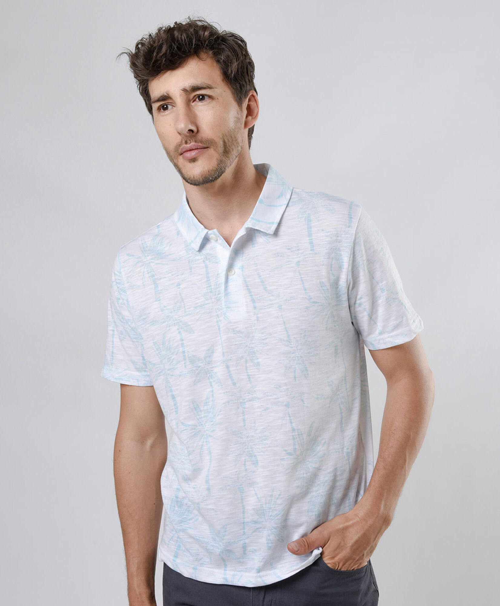 Polera hombre jaspeada palmeras cuello piqué Polera hombre jaspeada palmeras cuello piqué