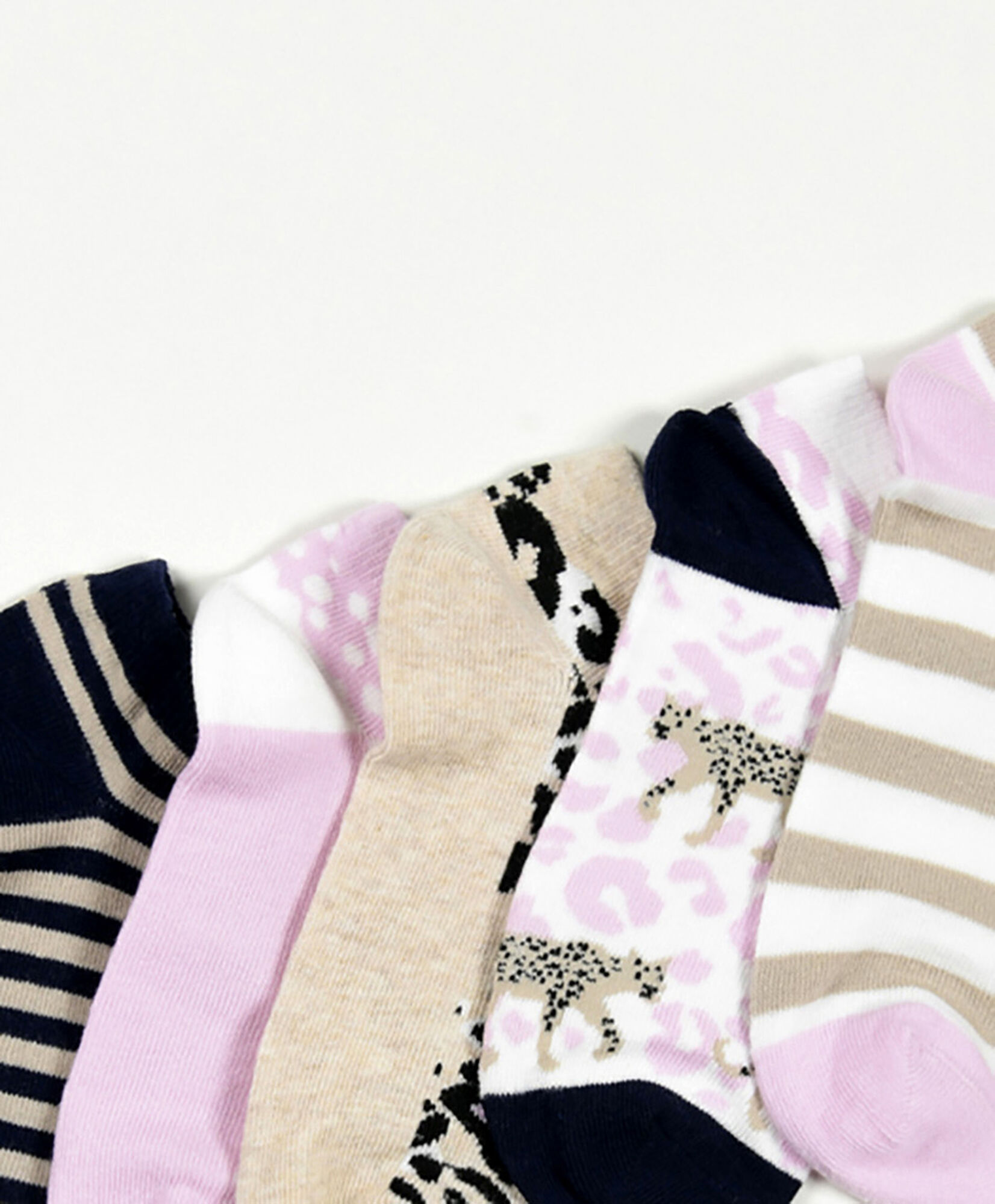 Pack 5 calcetines mujer líneas y animal print Pack 5 calcetines mujer líneas y animal print