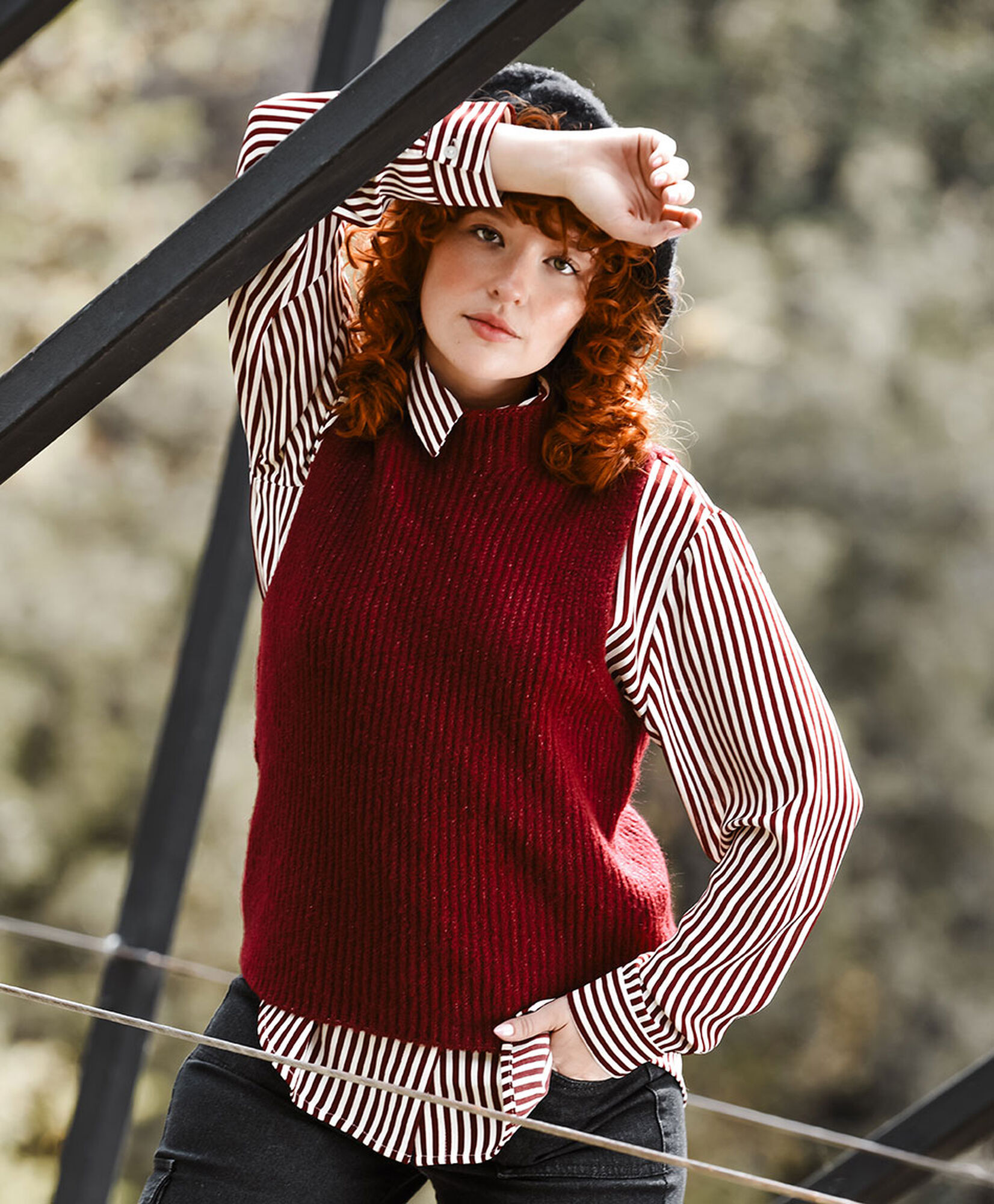 Sweater mujer acanalado sin mangas Sweater mujer acanalado sin mangas
