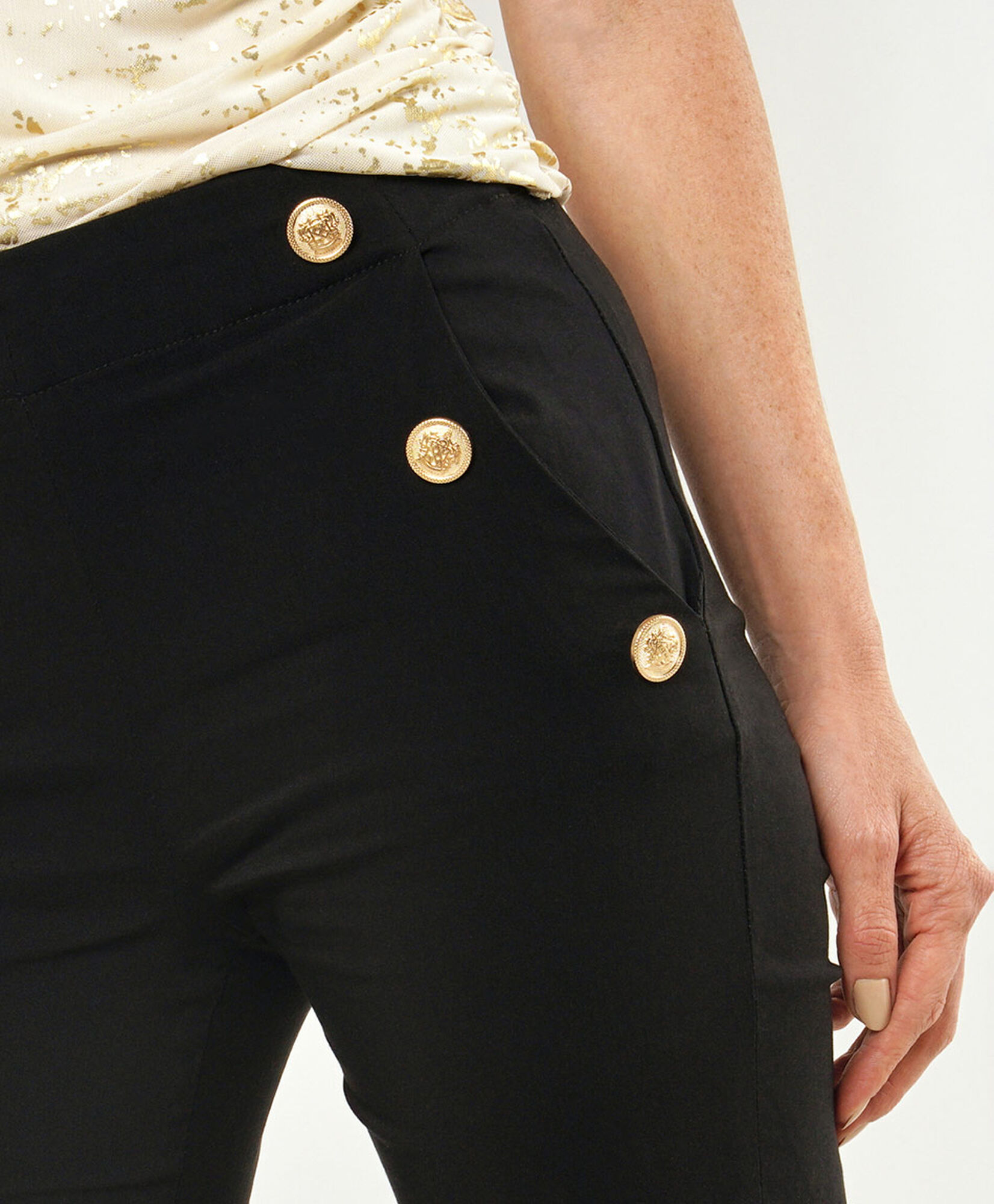 Pantalón mujer botones dorados Pantalón mujer botones dorados