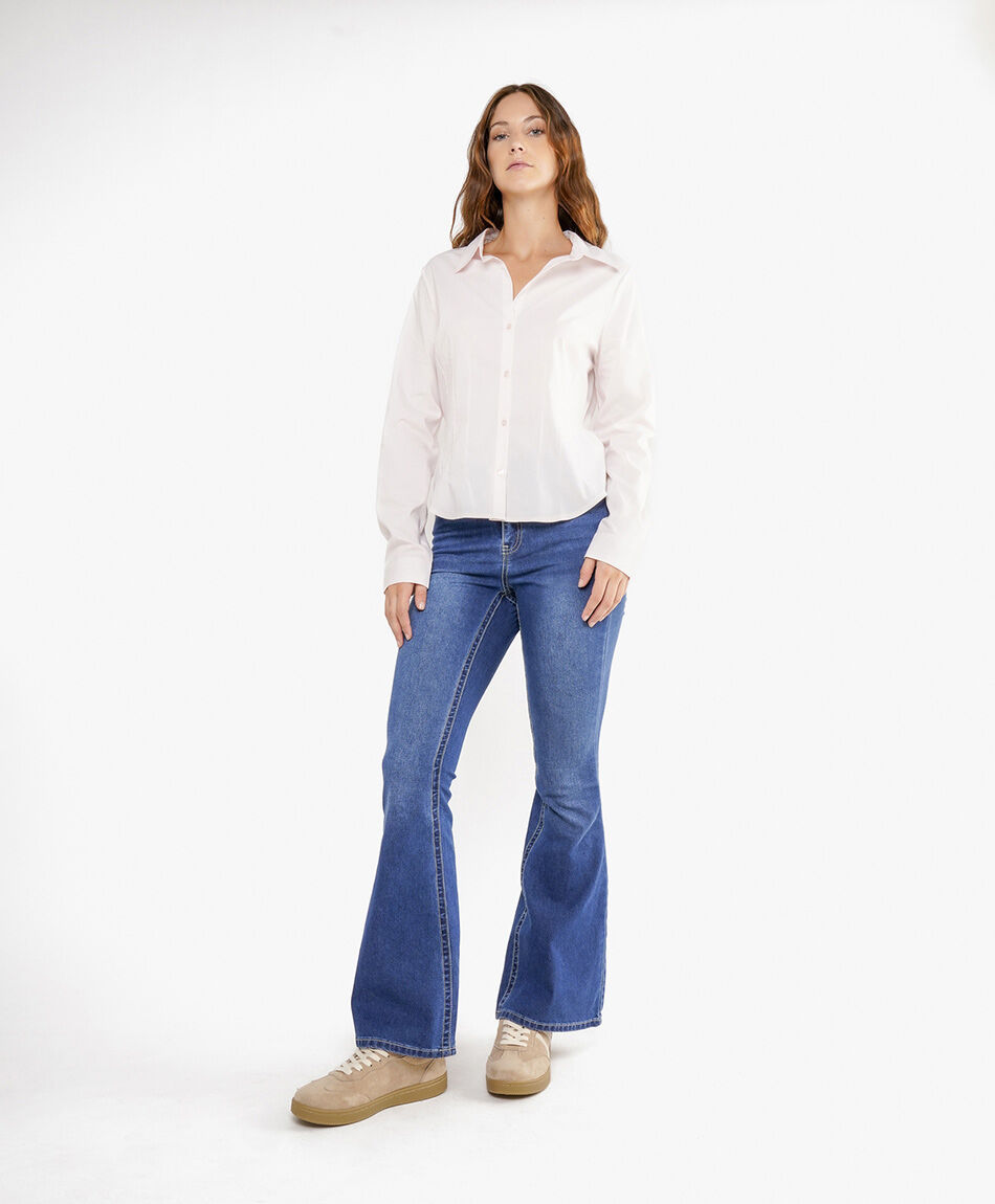 Jeans mujer flare detalles  bordados