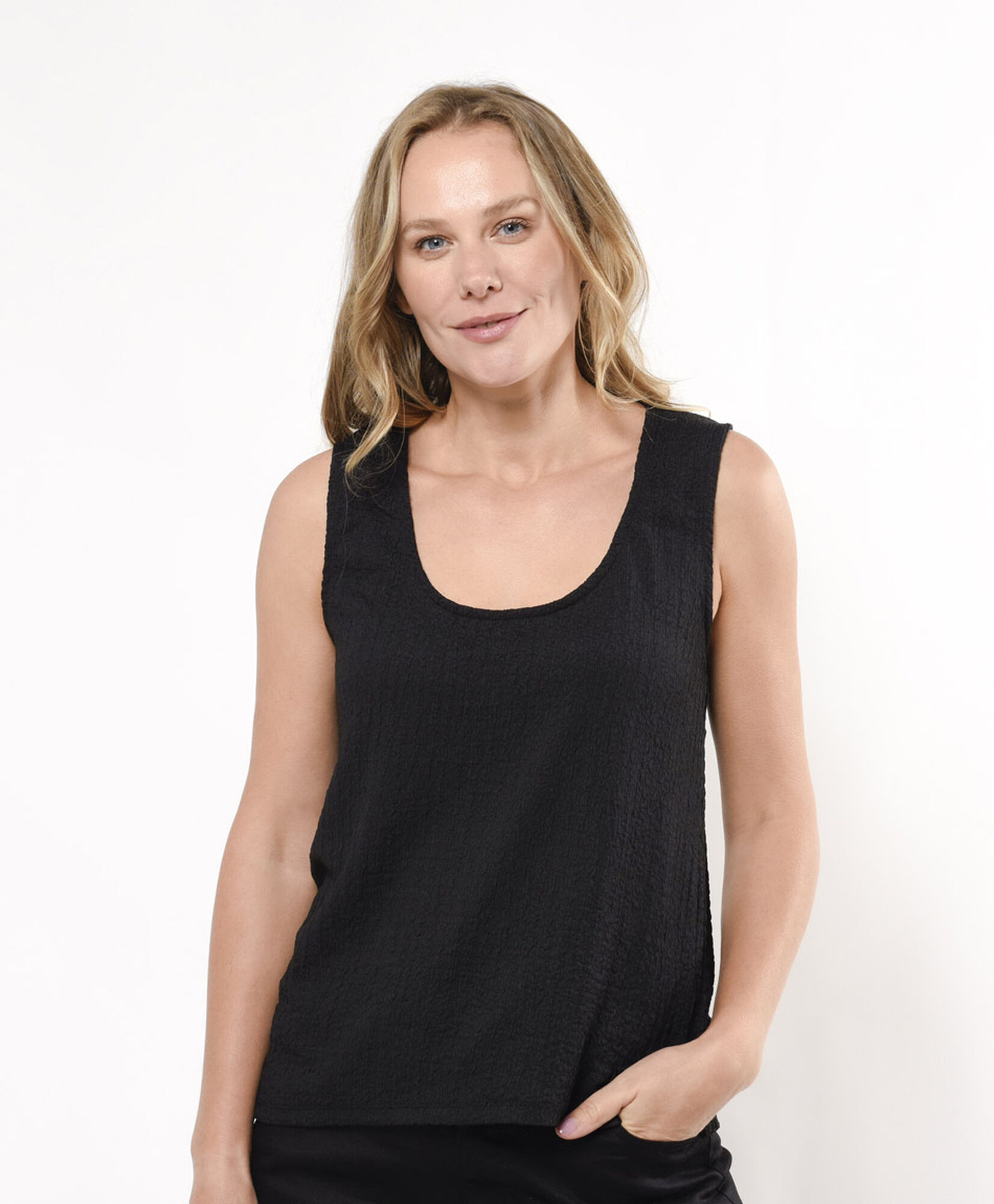 Polera mujer textura sin mangas Polera mujer textura sin mangas