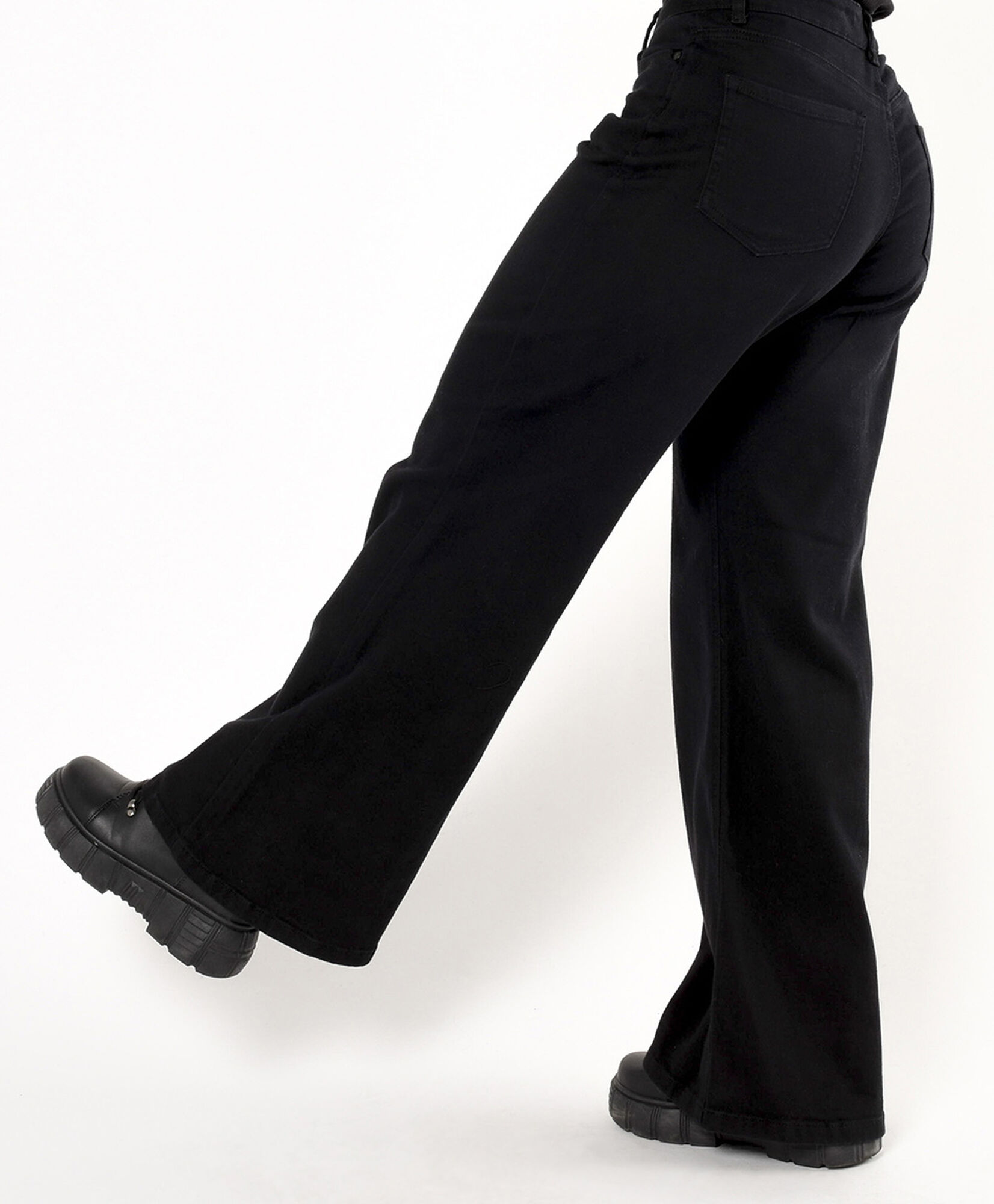 Jeans mujer liso negro wide Jeans mujer liso negro wide