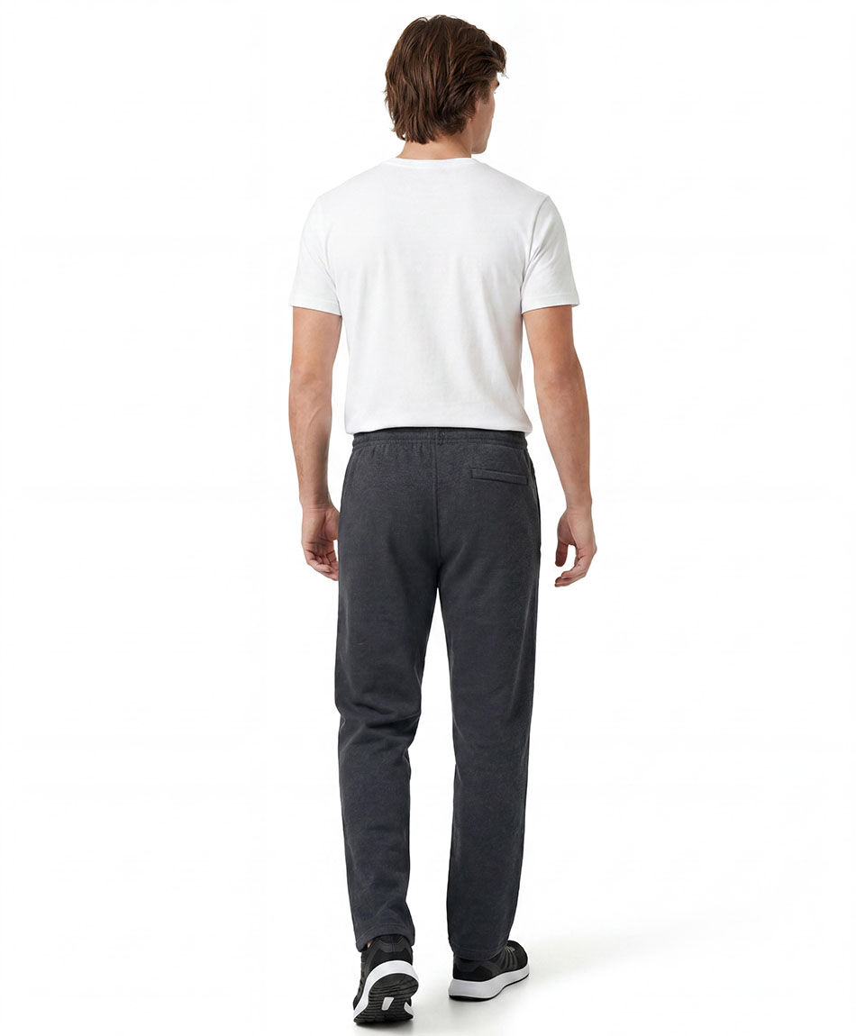 Pantal&oacute;n deportivo hombre recto gris