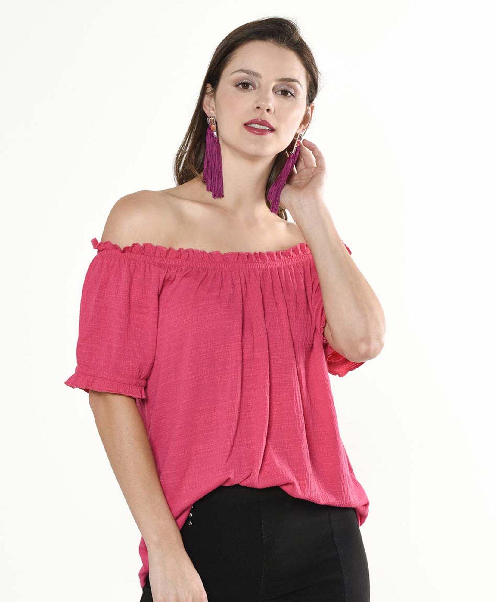 Polera manga corta cuello redondo Polera manga corta cuello redondo