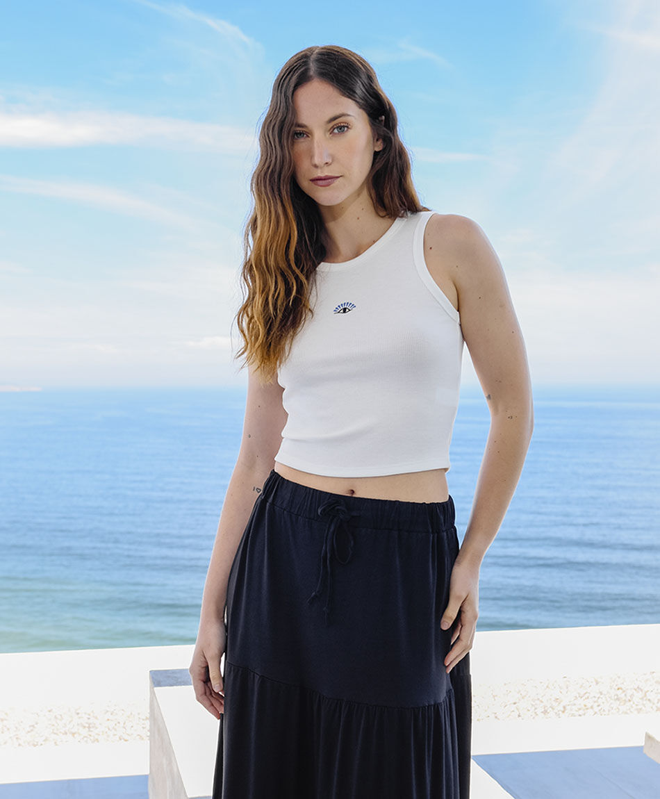 Polera mujer ojo bordado