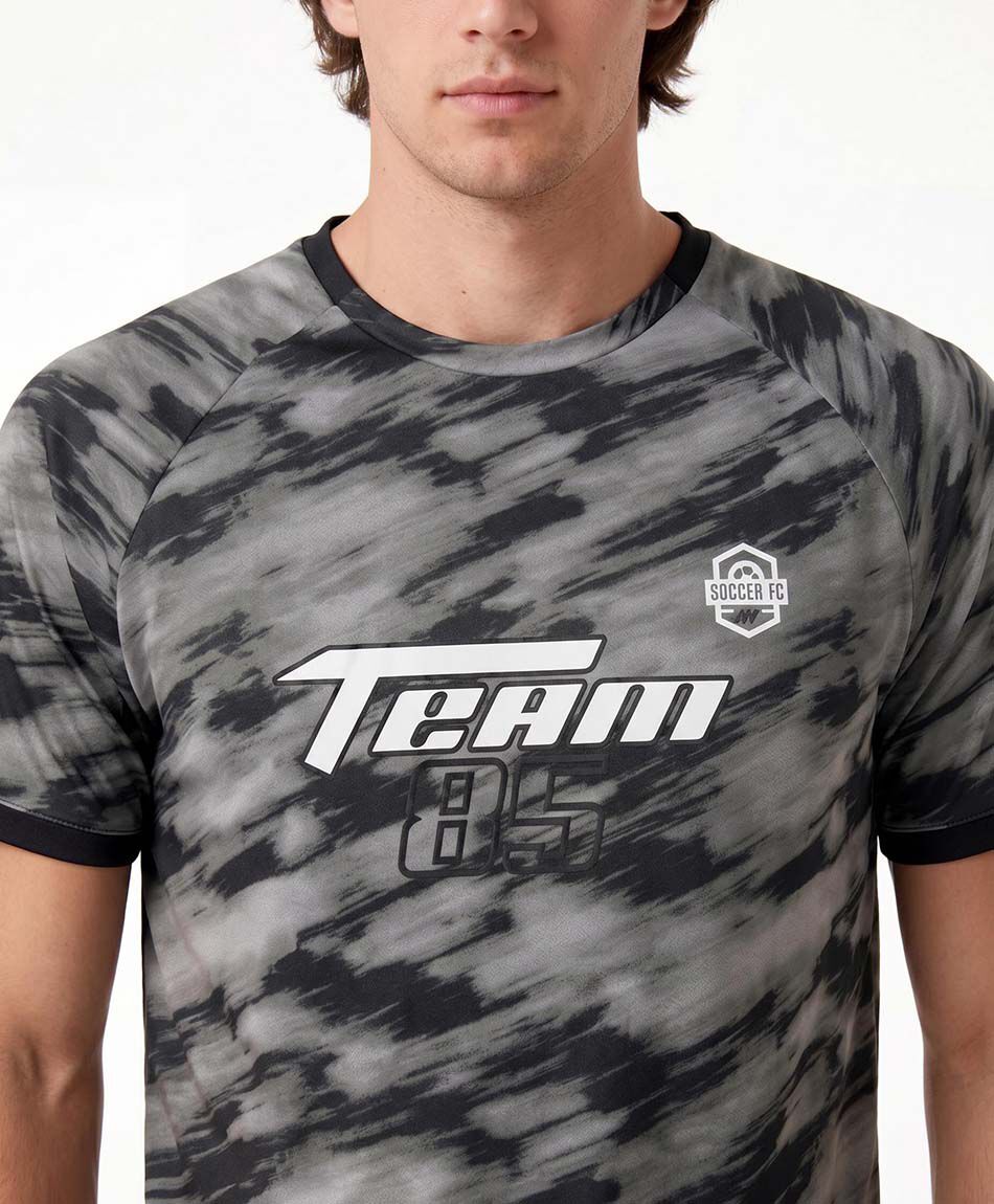 Polera deportiva hombre team 85
