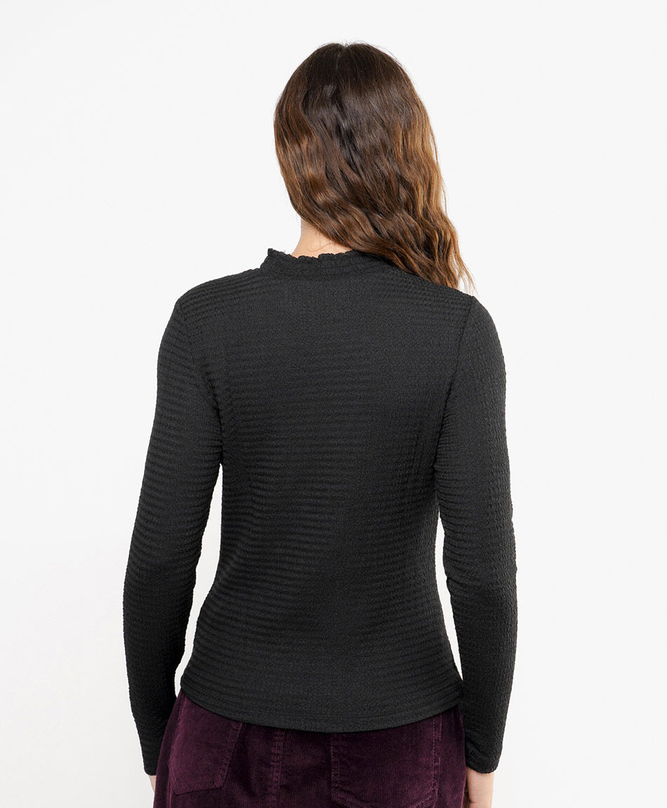 Polera mujer rugosa