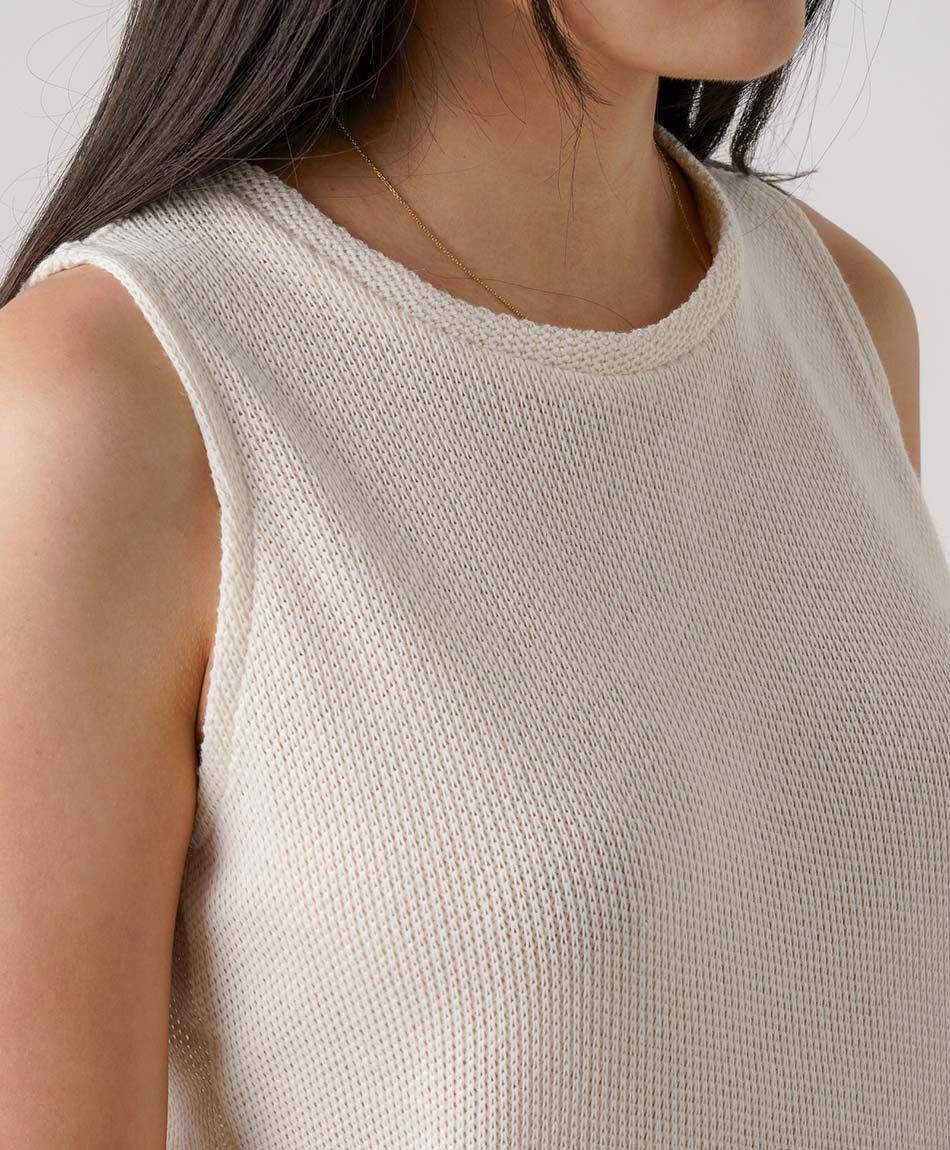 Polera mujer estilo tejido sin mangas