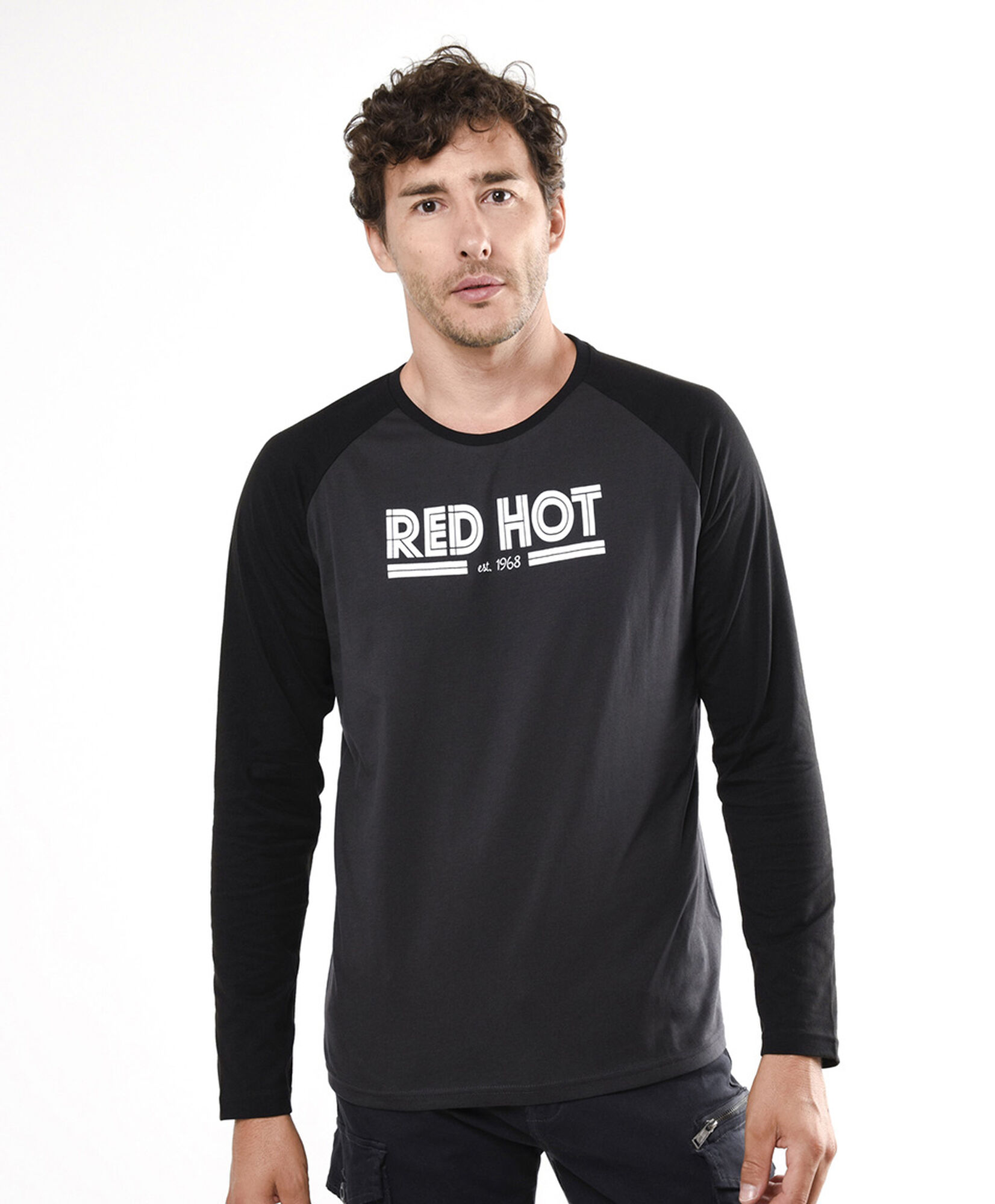 Polera hombre bicolor redhot Polera hombre bicolor redhot