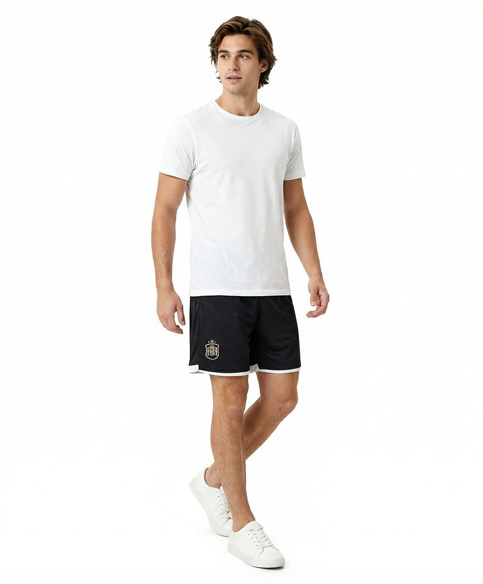 Short deportivo hombre estilo f&uacute;tbol