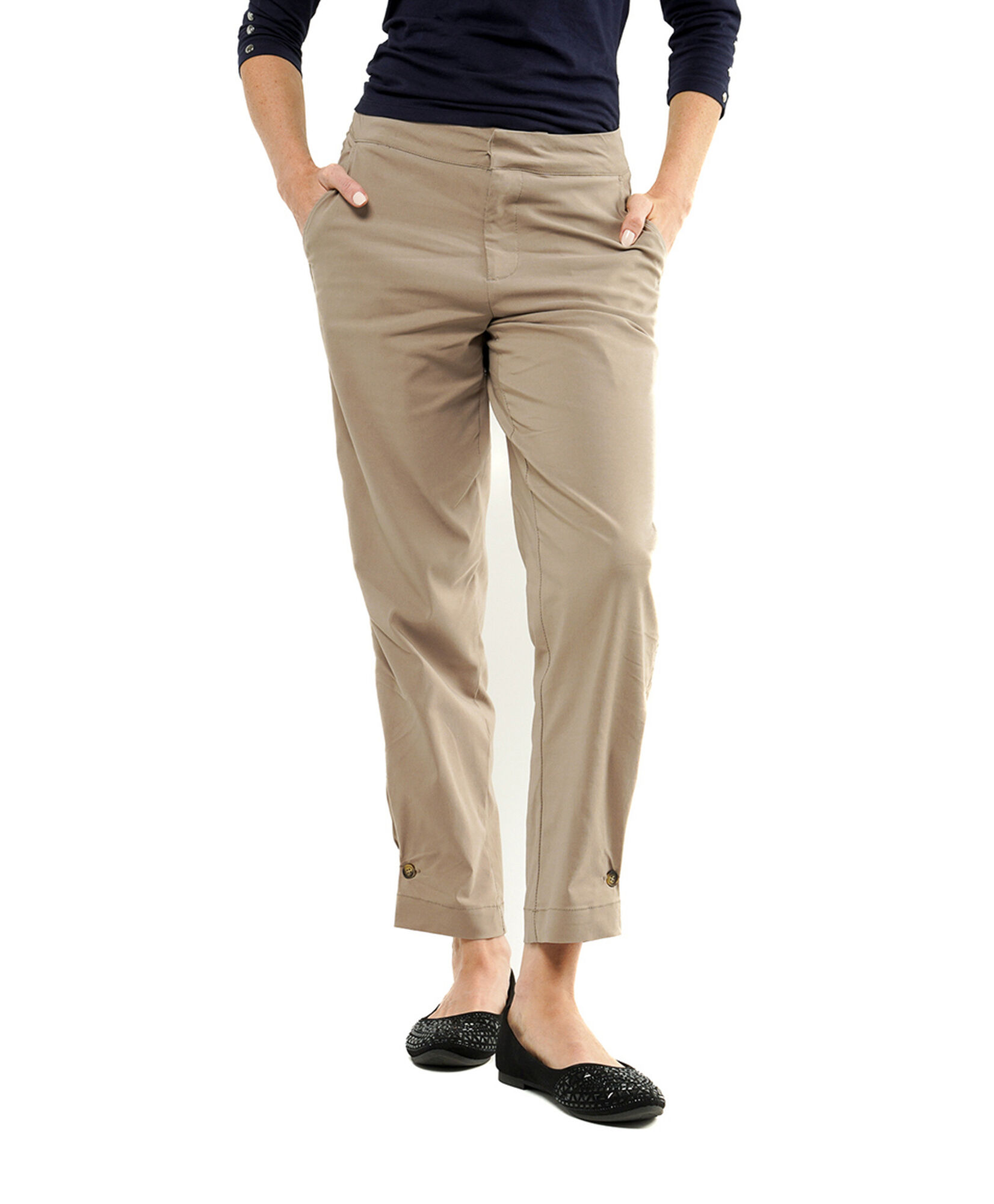 Pantalón mujer pinza botón en basta Pantalón mujer pinza botón en basta