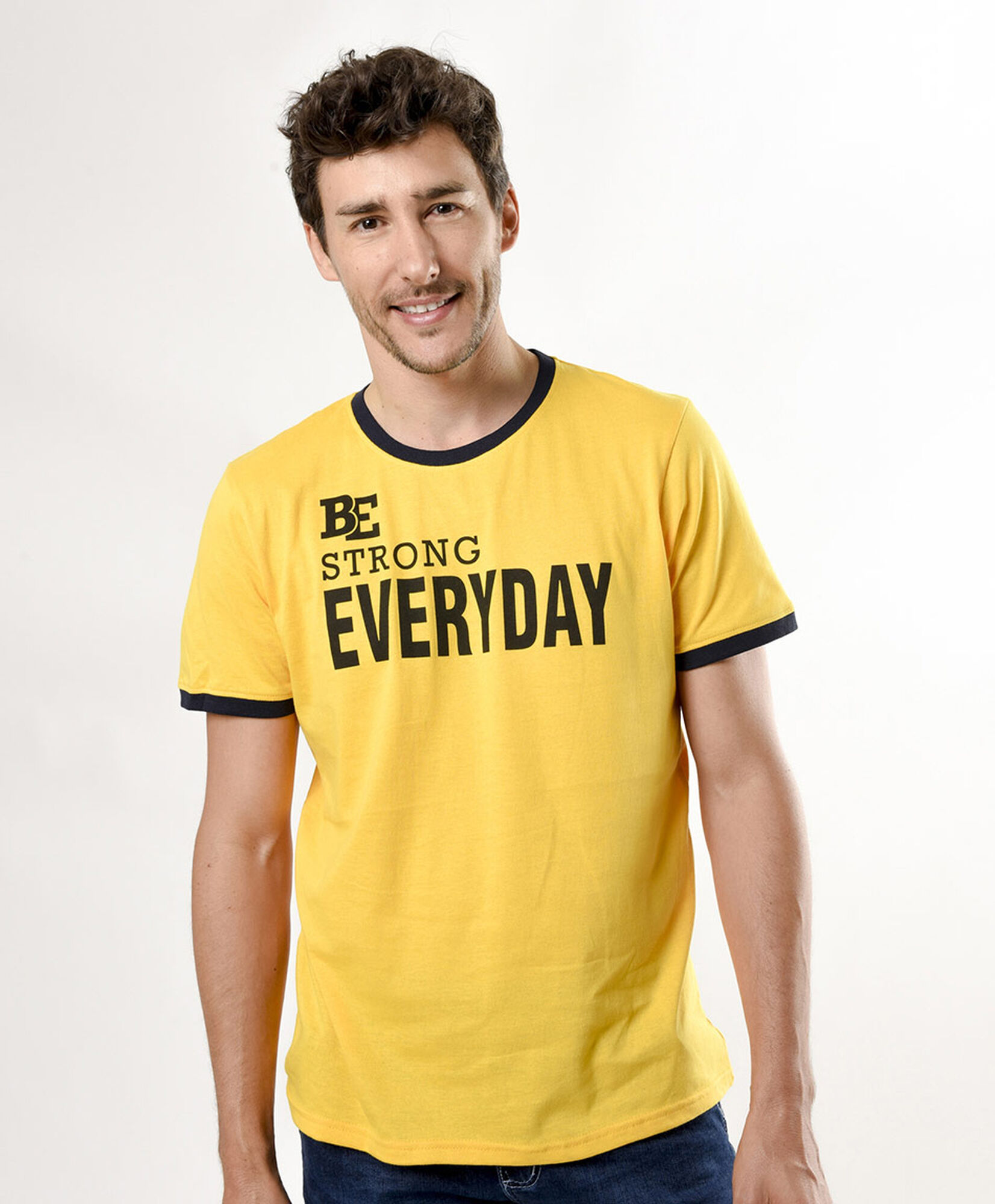 Polera hombre bicolor be strong Polera hombre bicolor be strong