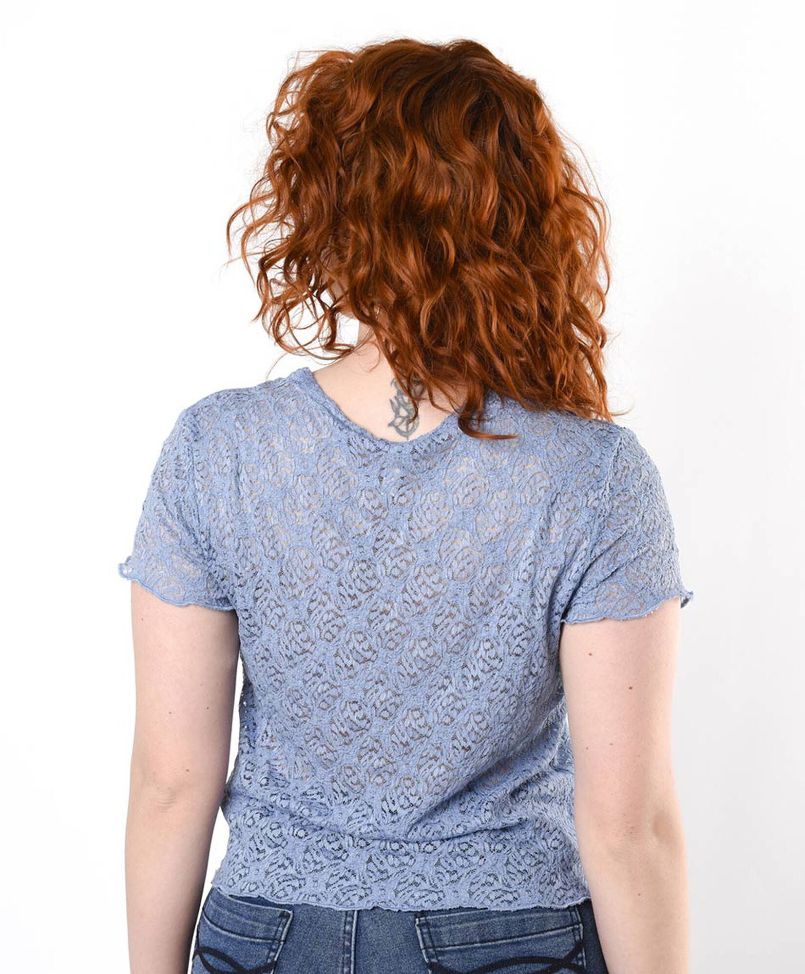 Polera mujer encajes floreados Polera mujer encajes floreados