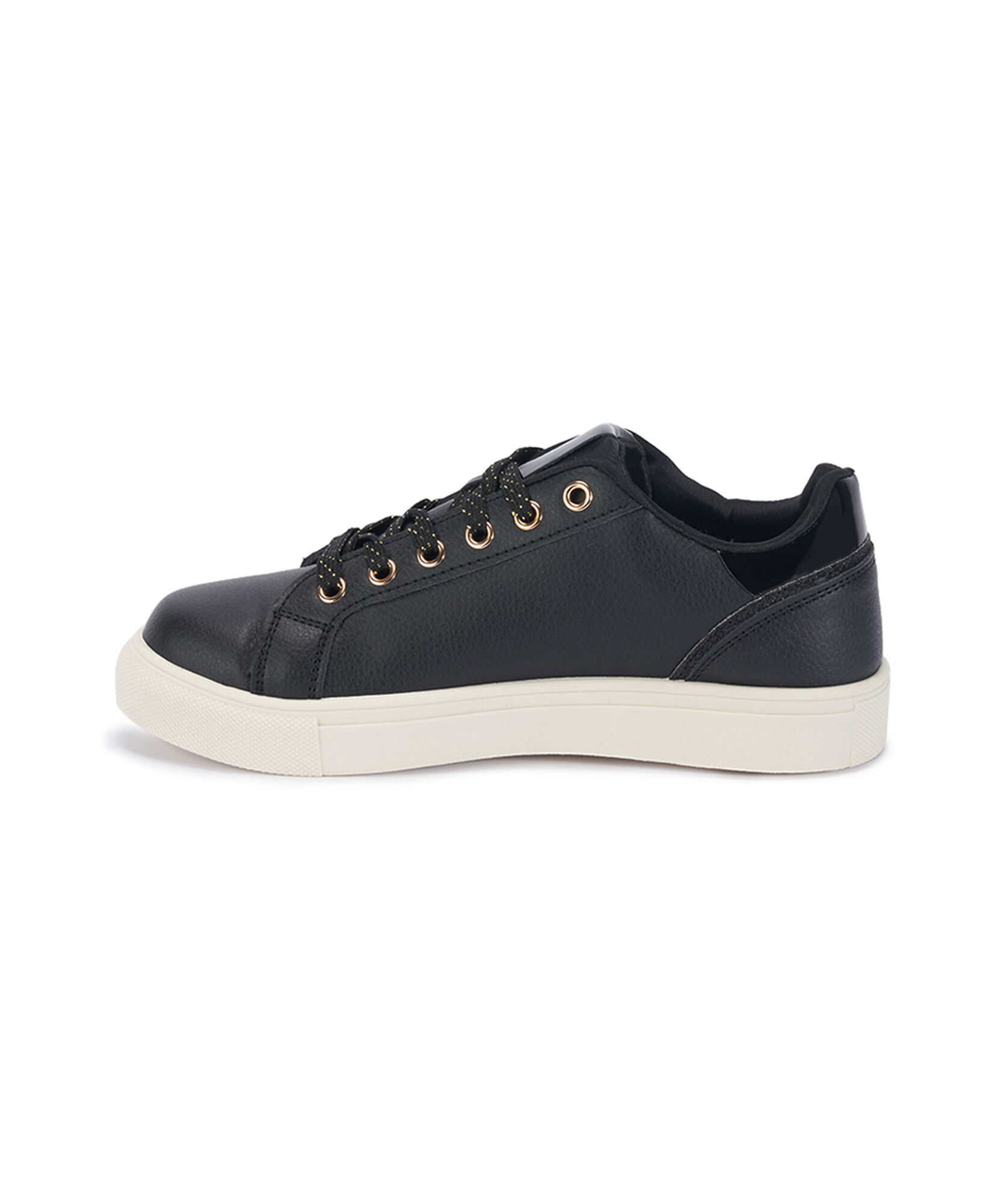 Zapatilla mujer flor calada Zapatilla mujer flor calada