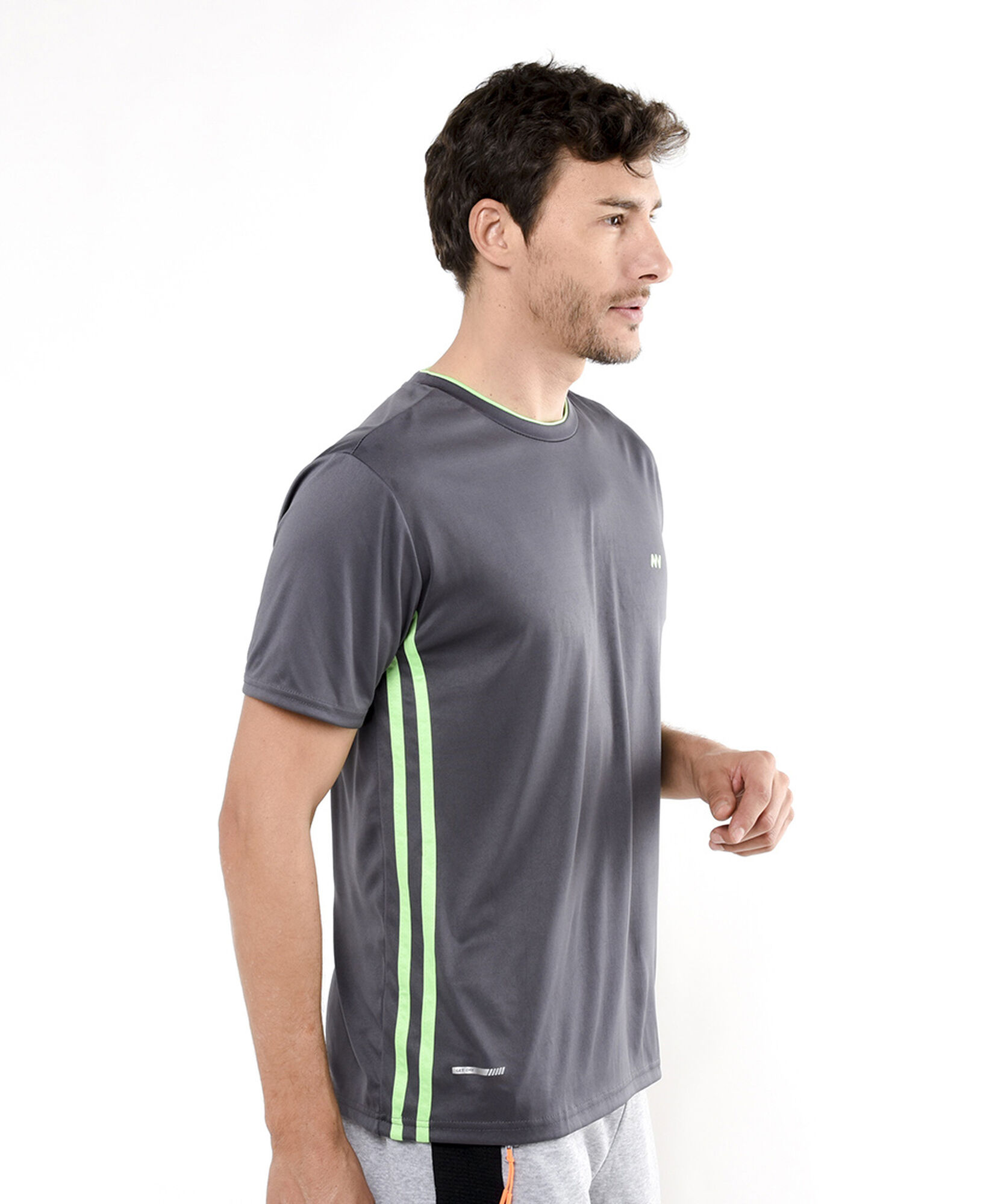 Polera deportiva hombre líneas neón Polera deportiva hombre líneas neón
