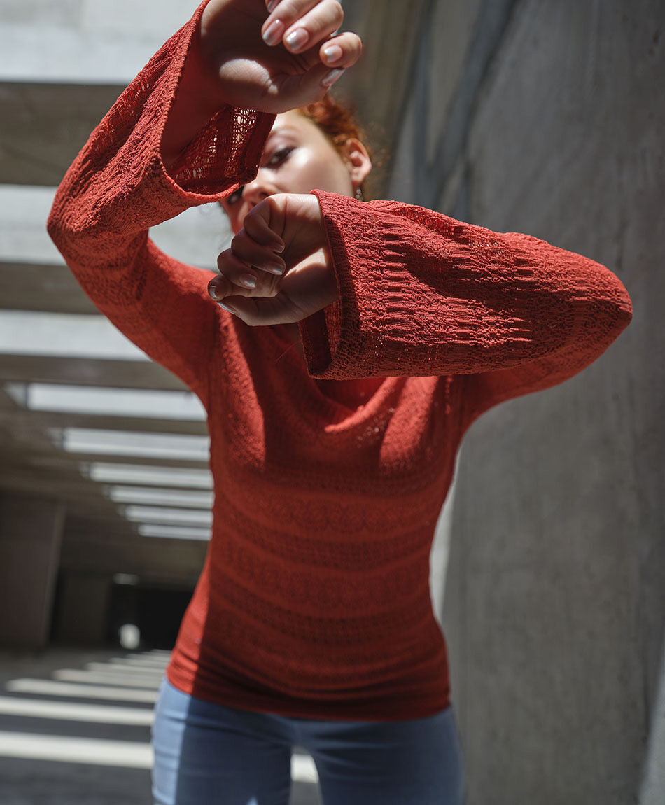 Polera mujer tejida calada