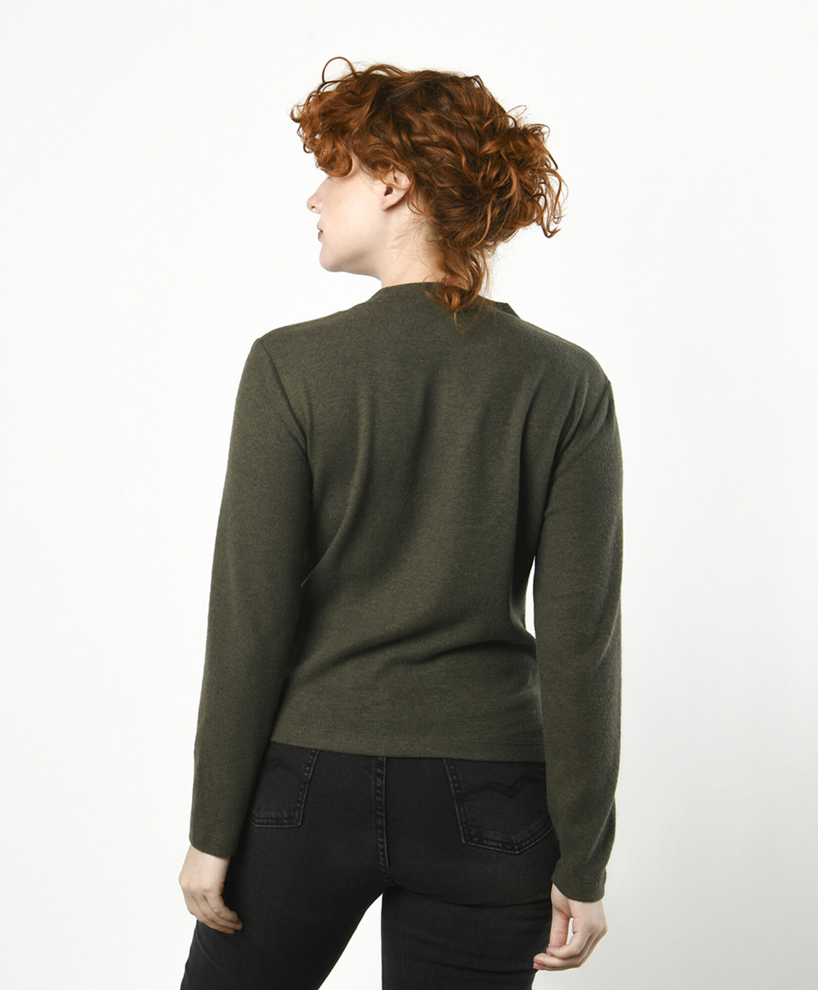 Polera mujer estilo tejida lisa verde oscuro Polera mujer estilo tejida lisa verde oscuro