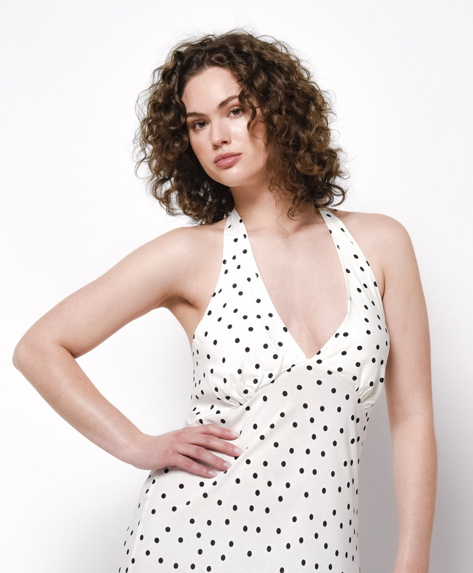 Vestido mujer puntos halter Vestido mujer puntos halter