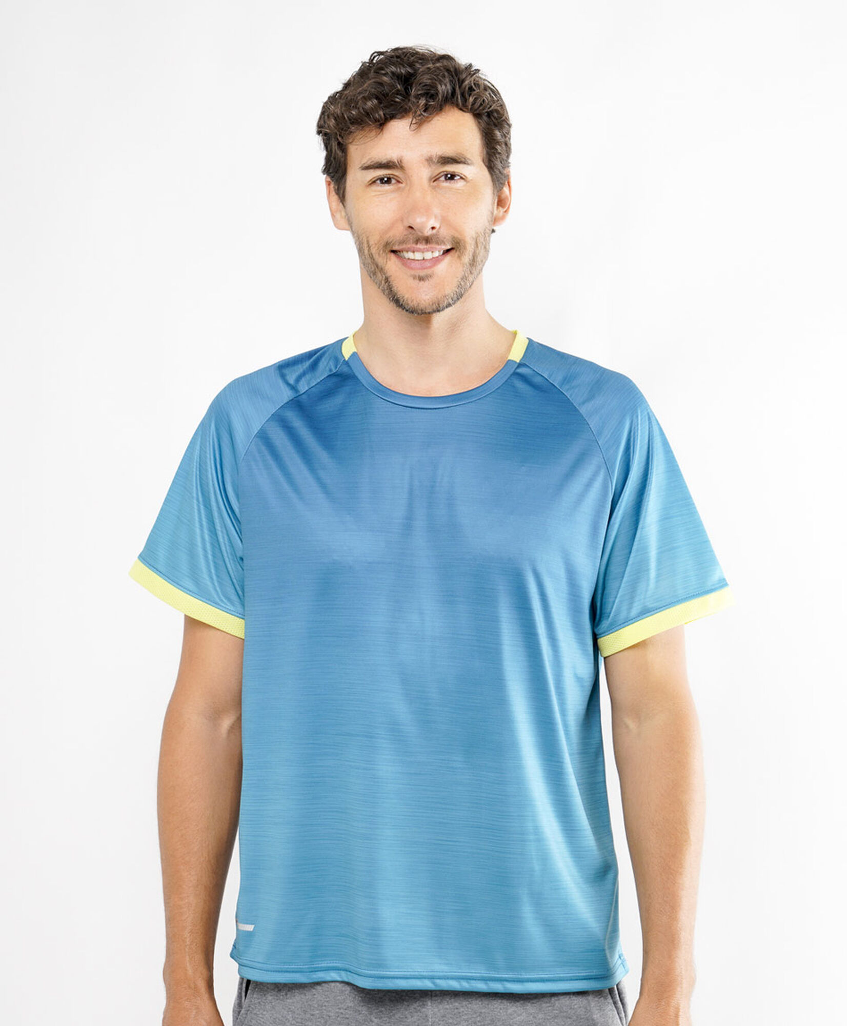 Polera deportiva hombre bicolor Polera deportiva hombre bicolor