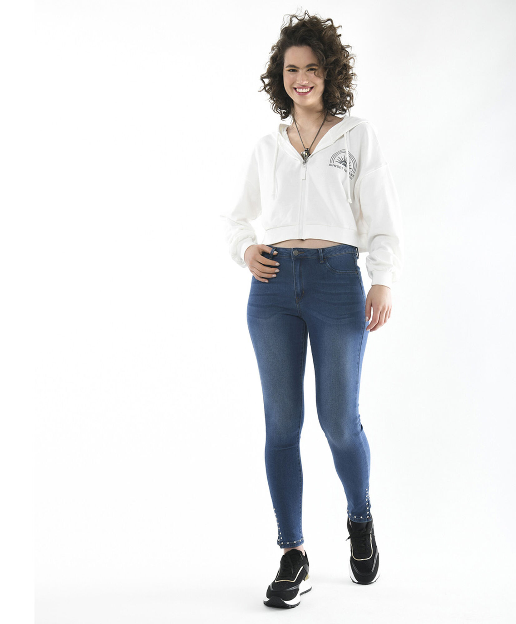 Jeans mujer tachas skinny fit Jeans mujer tachas skinny fit
