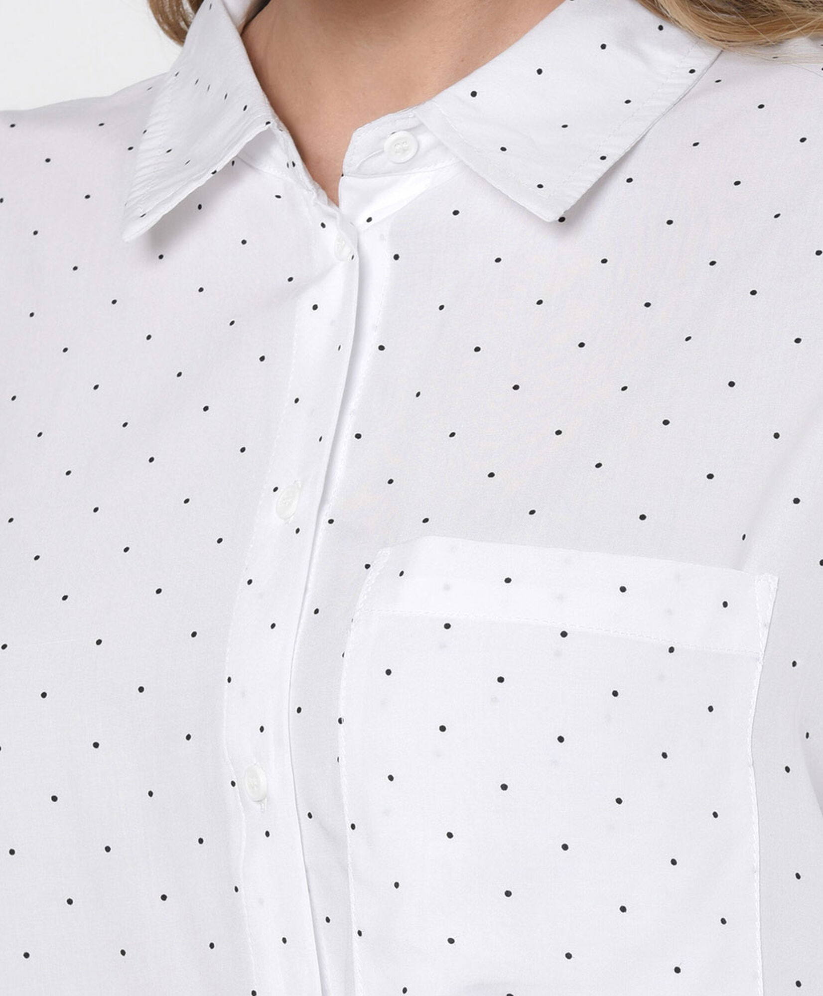 Blusa mujer puntos y bolsillo Blusa mujer puntos y bolsillo