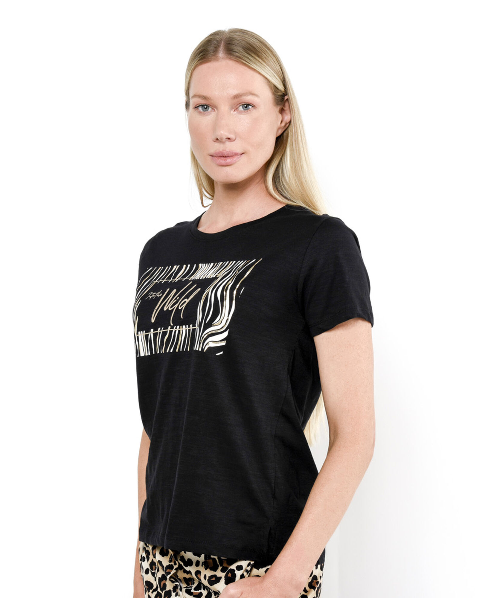 Polera mujer estampado wild Polera mujer estampado wild