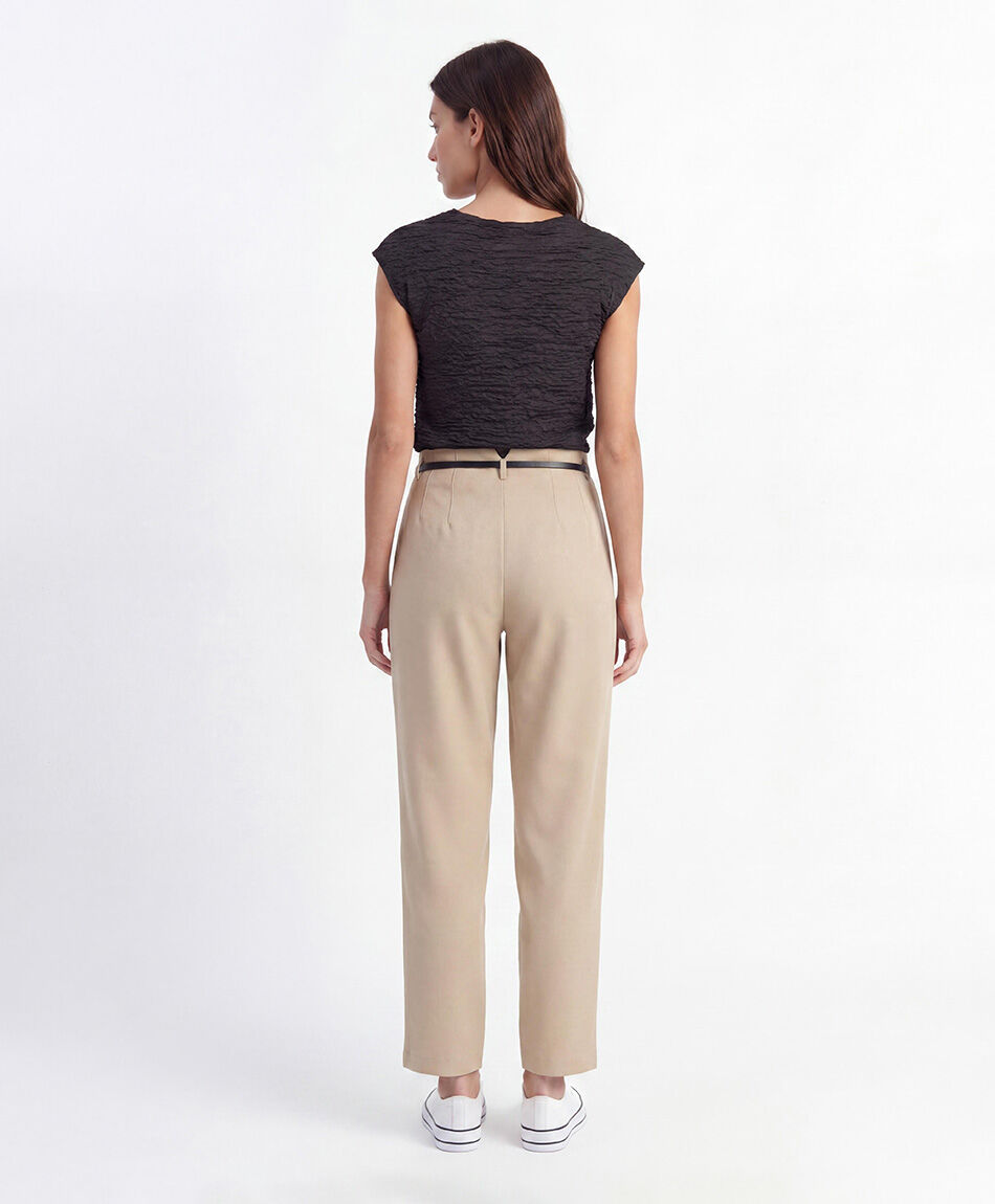 Pantal&oacute;n mujer cintur&oacute;n tiro alto