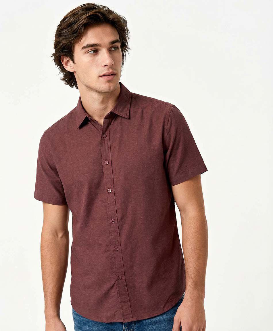Camisa hombre lisa burdeo