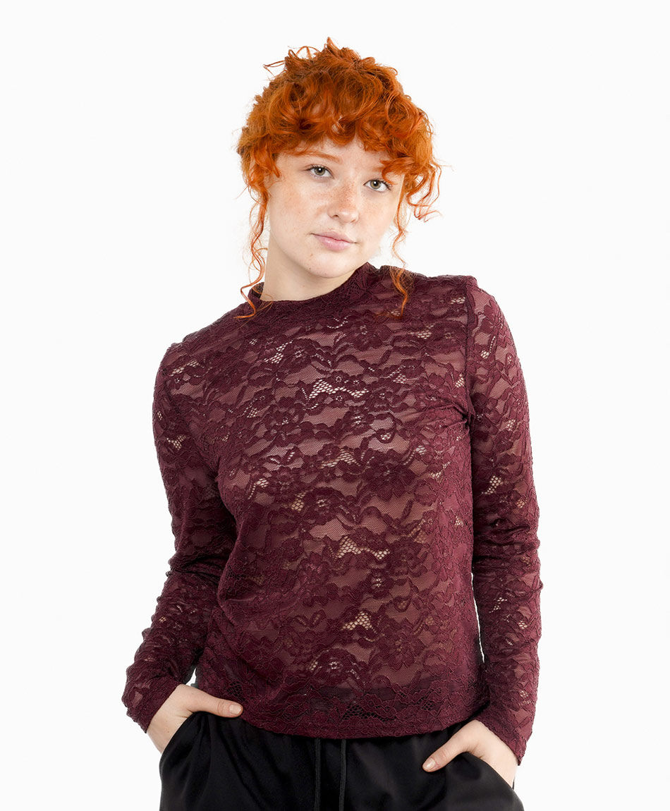 Polera mujer encaje floreado