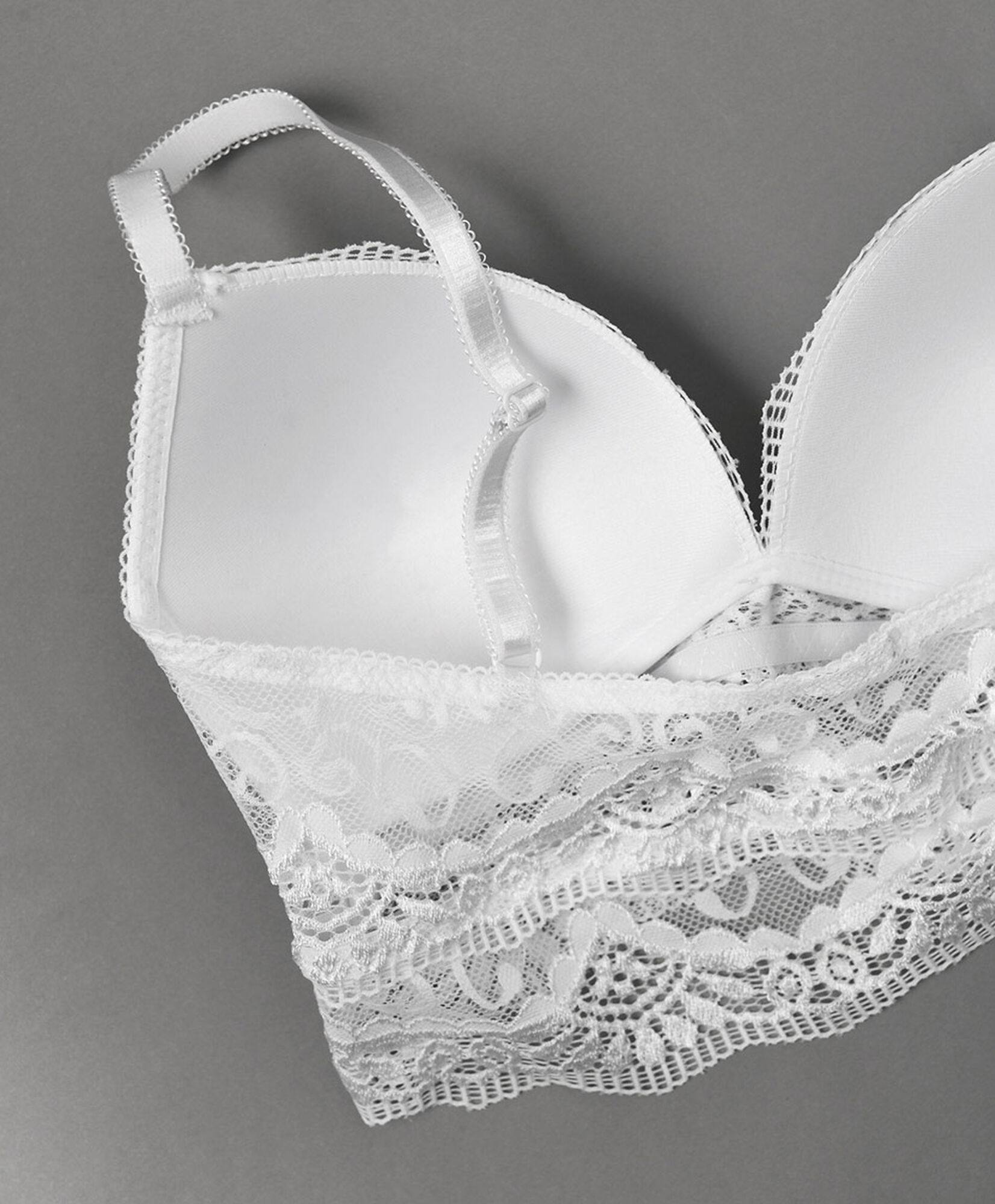 Bralette mujer encajes diseño colores Bralette mujer encajes diseño colores