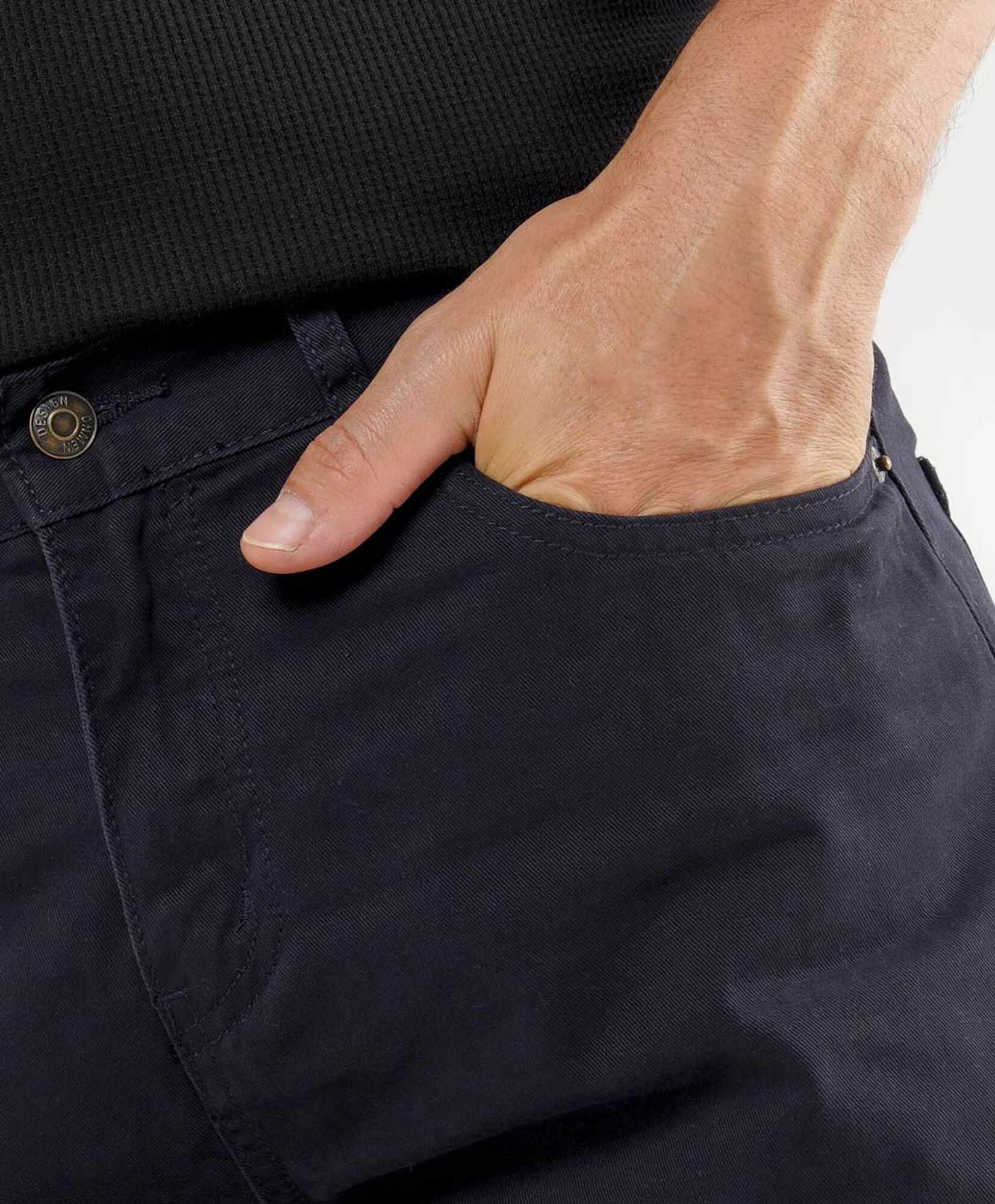 Pantalón hombre básico navy Pantalón hombre básico navy
