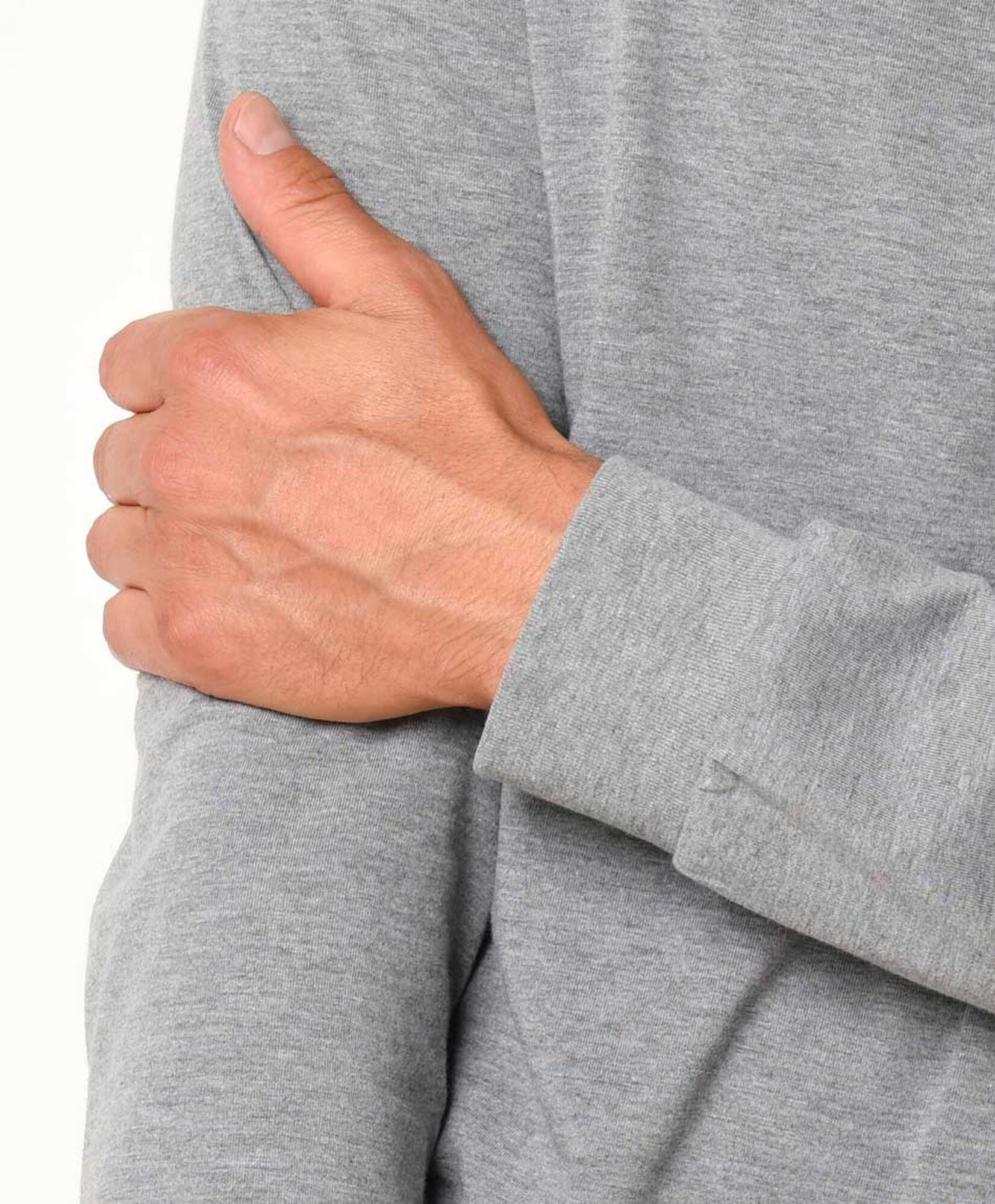 Polera hombre lisa manga larga Polera hombre lisa manga larga