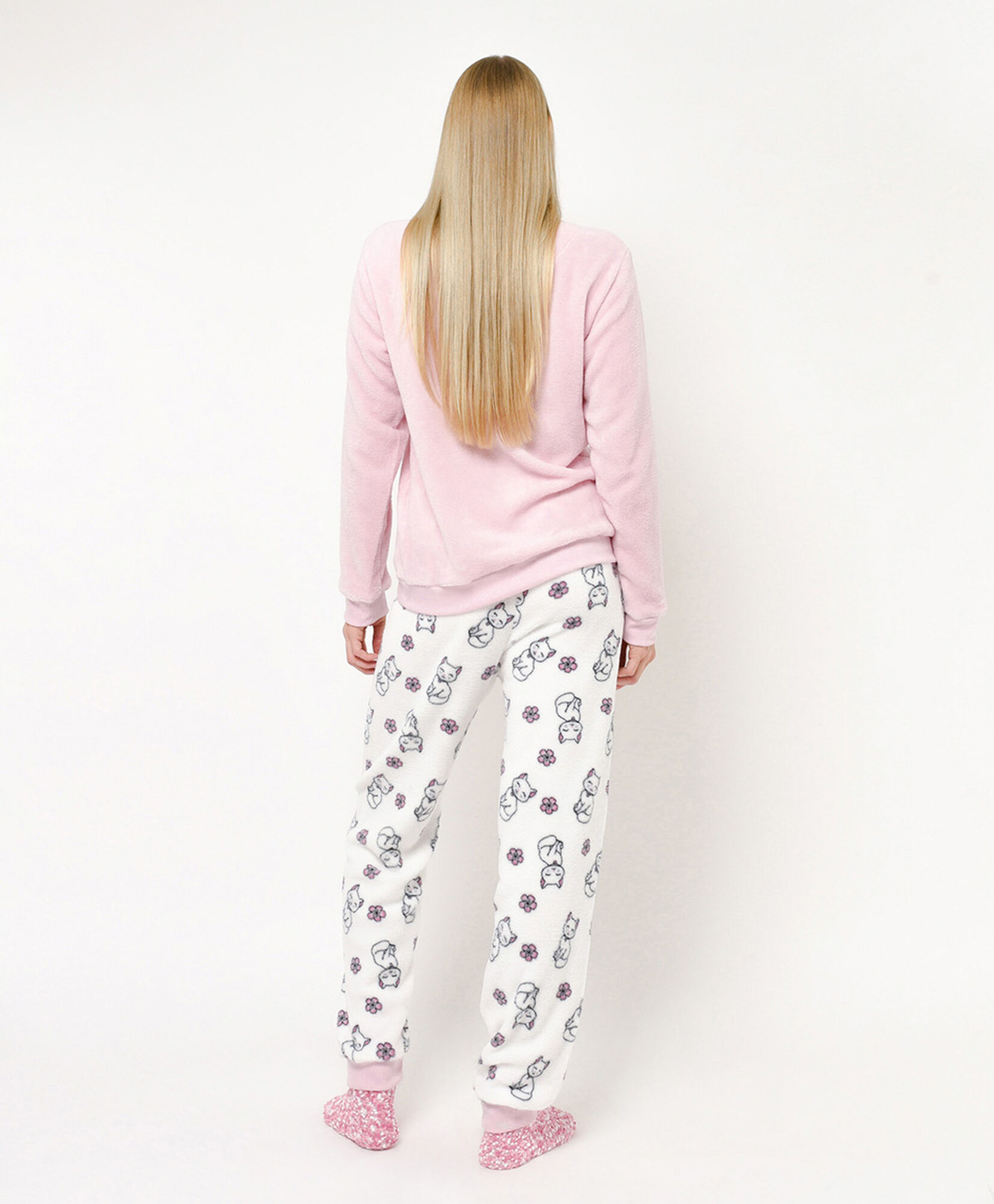 Pijama + calcetines mujer gatito Pijama + calcetines mujer gatito