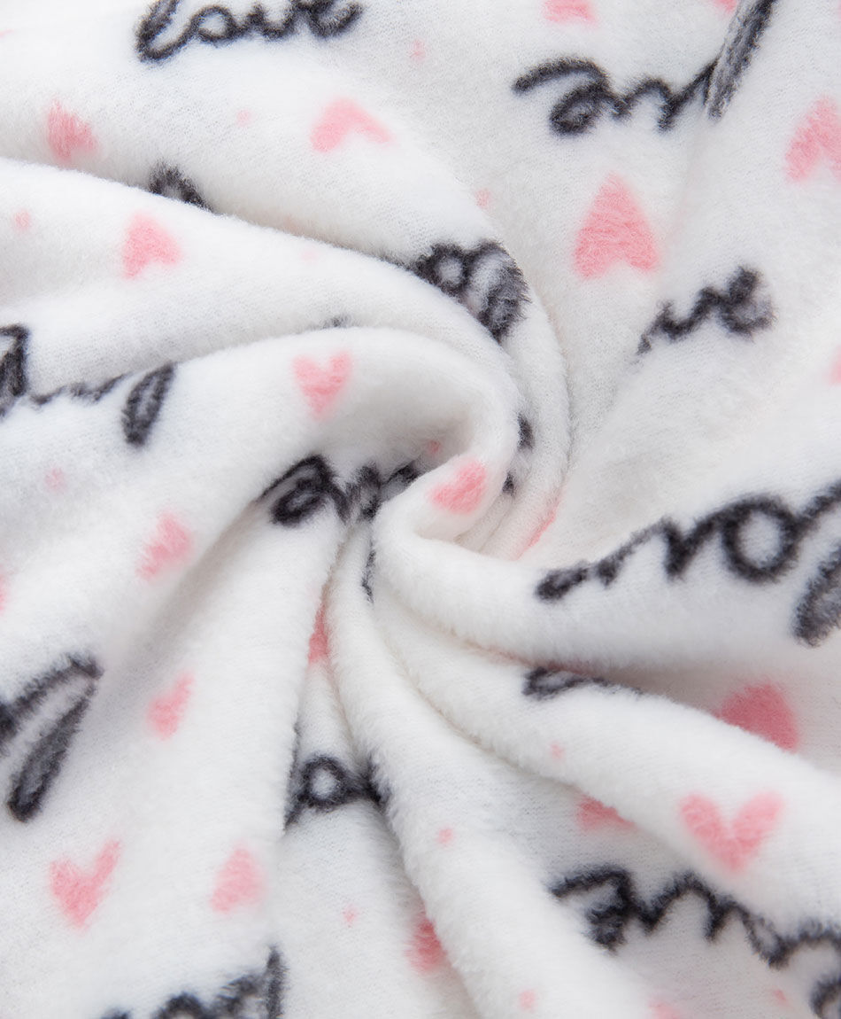 Pijama mujer  polar letras y  botones