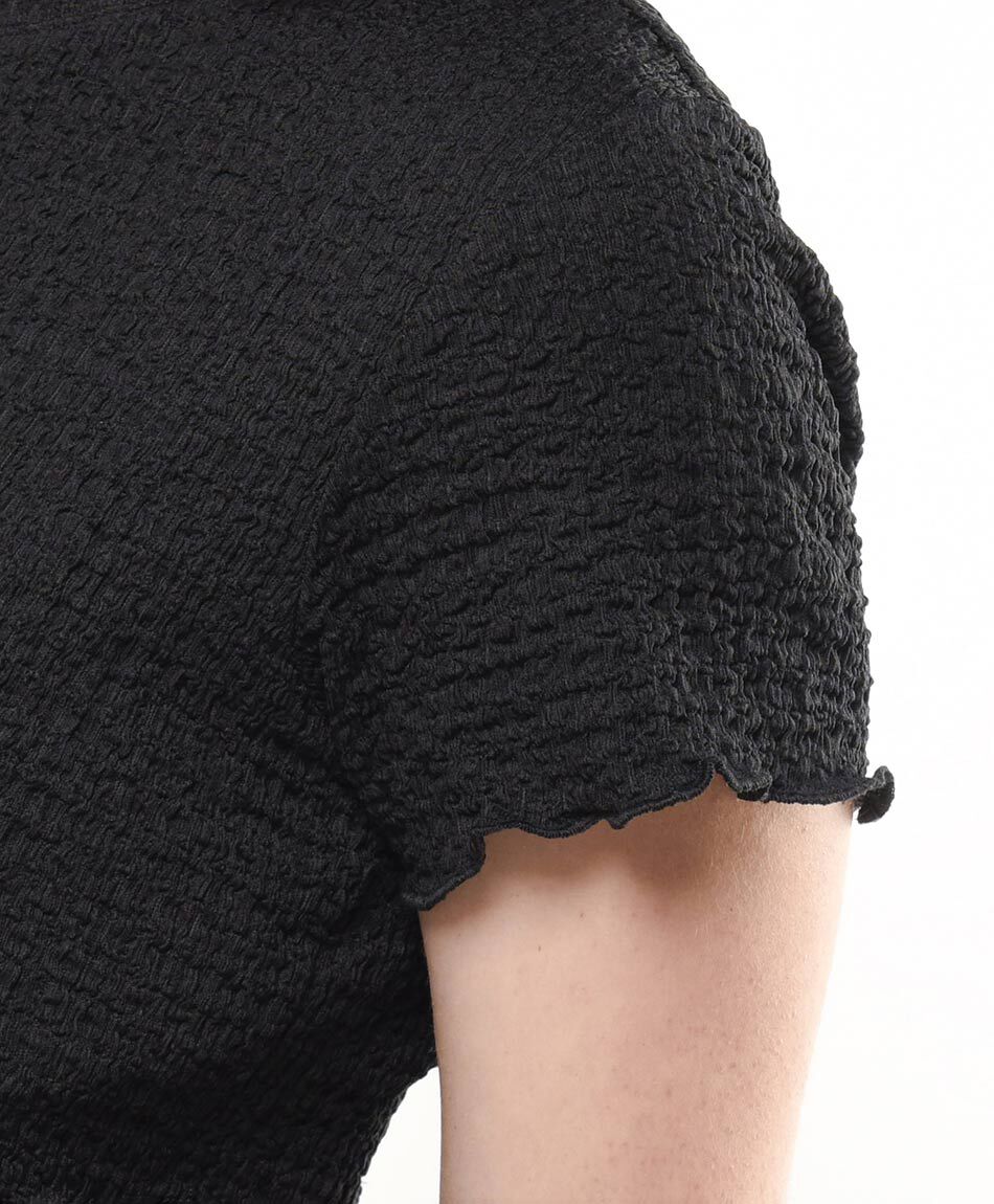 Polera mujer textura negra