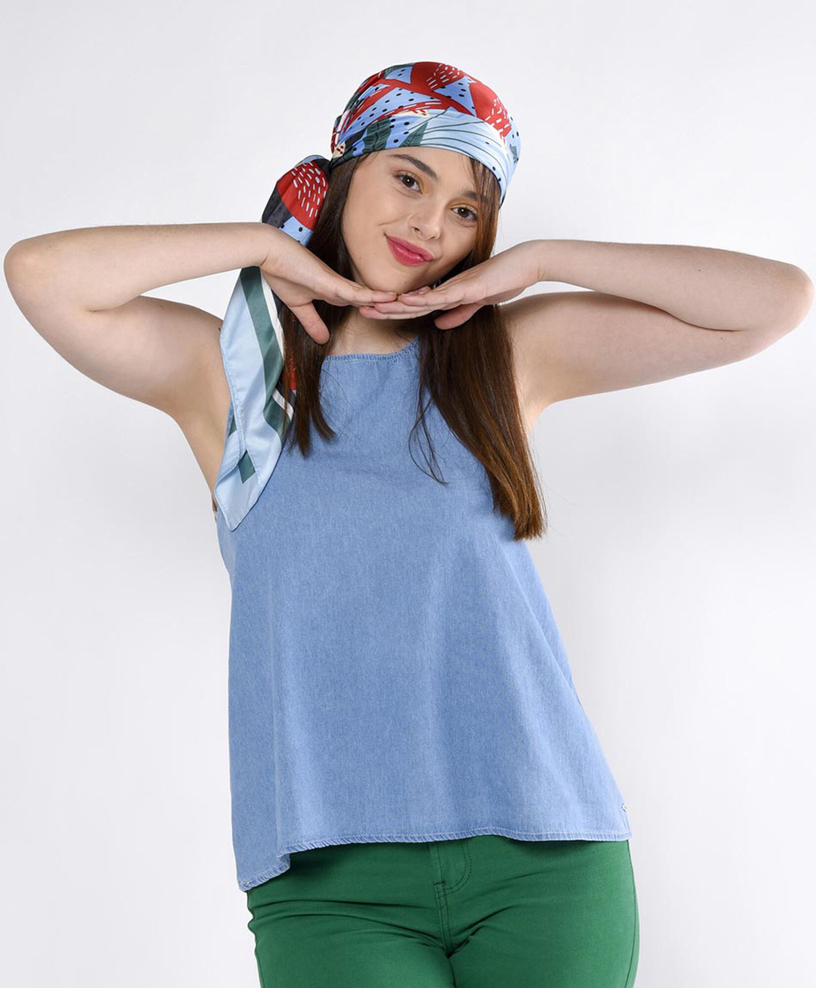 Blusa sin mangas Blusa sin mangas