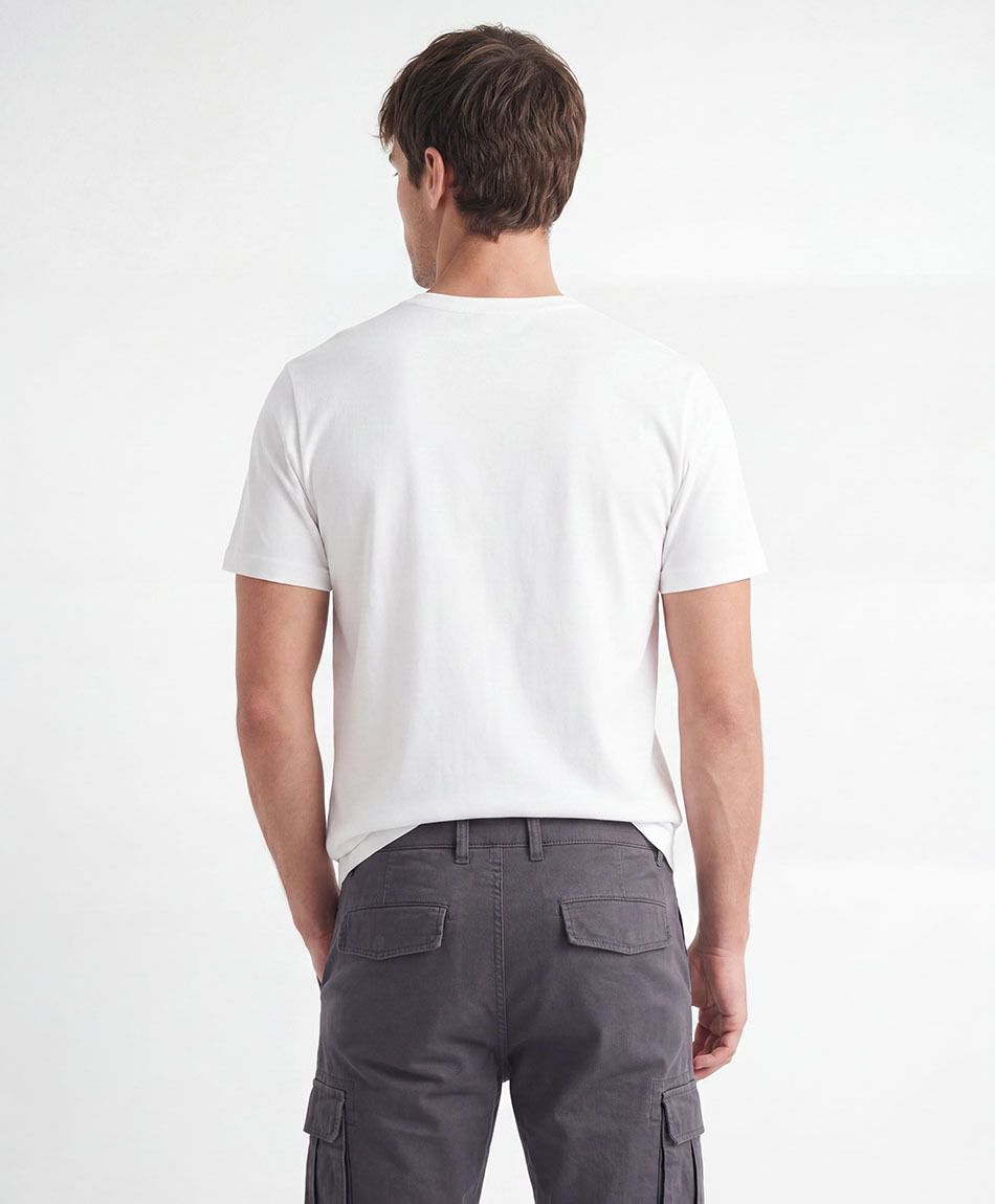 Polera hombre patineta en llamas