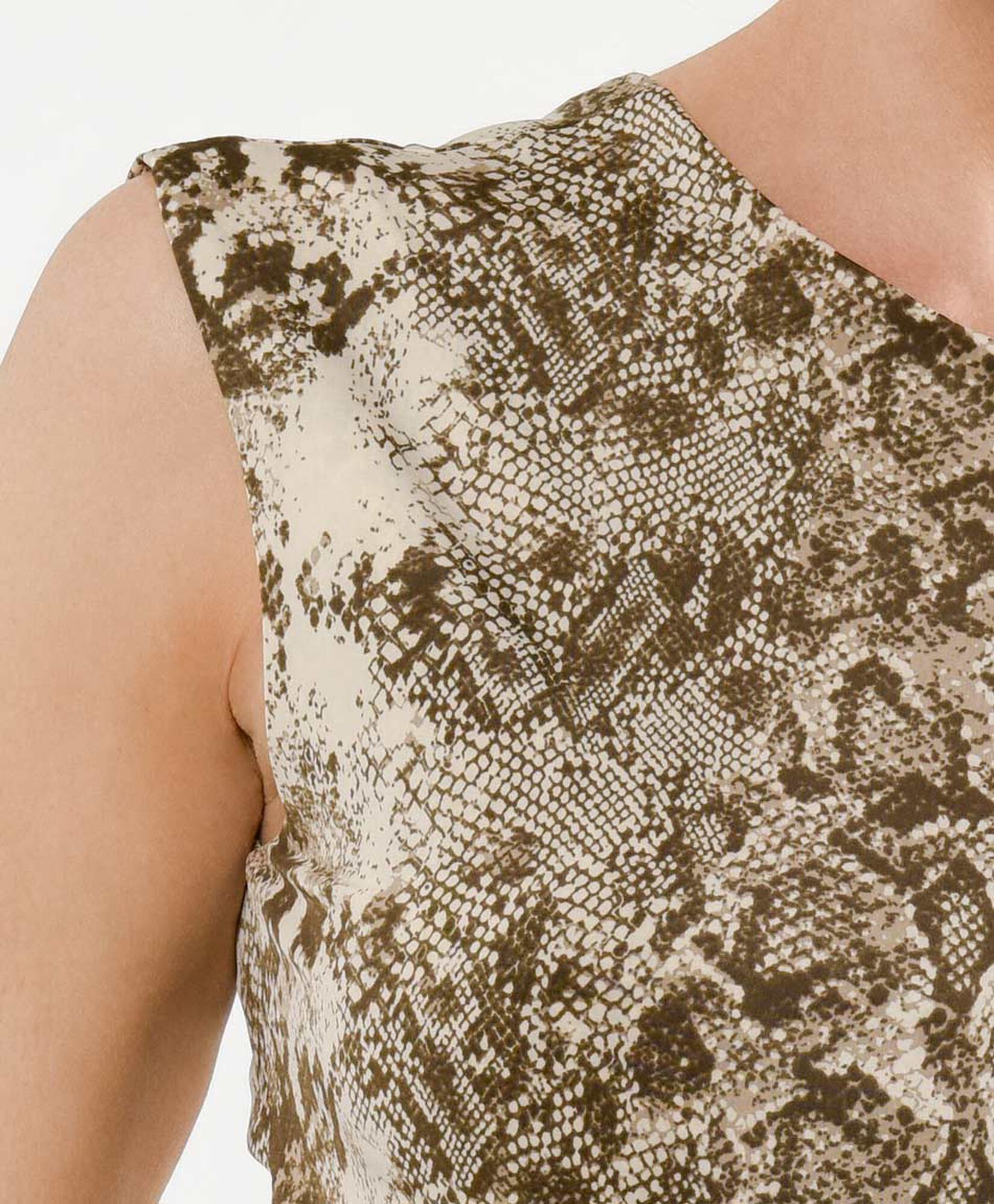 Polera mujer espalda descubierta Polera mujer espalda descubierta
