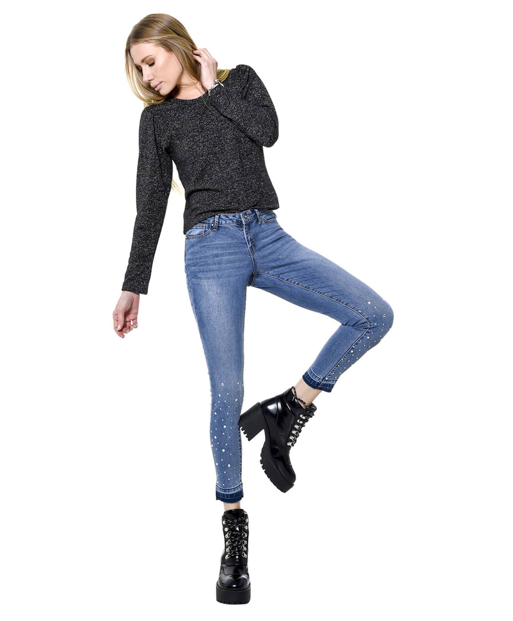 Jeans bordado piedras Jeans bordado piedras