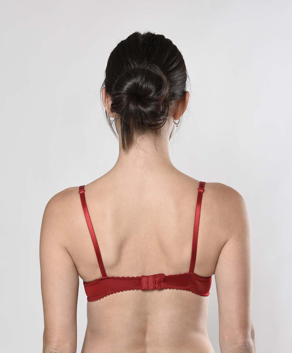 Sost&eacute;n mujer encaje floreado