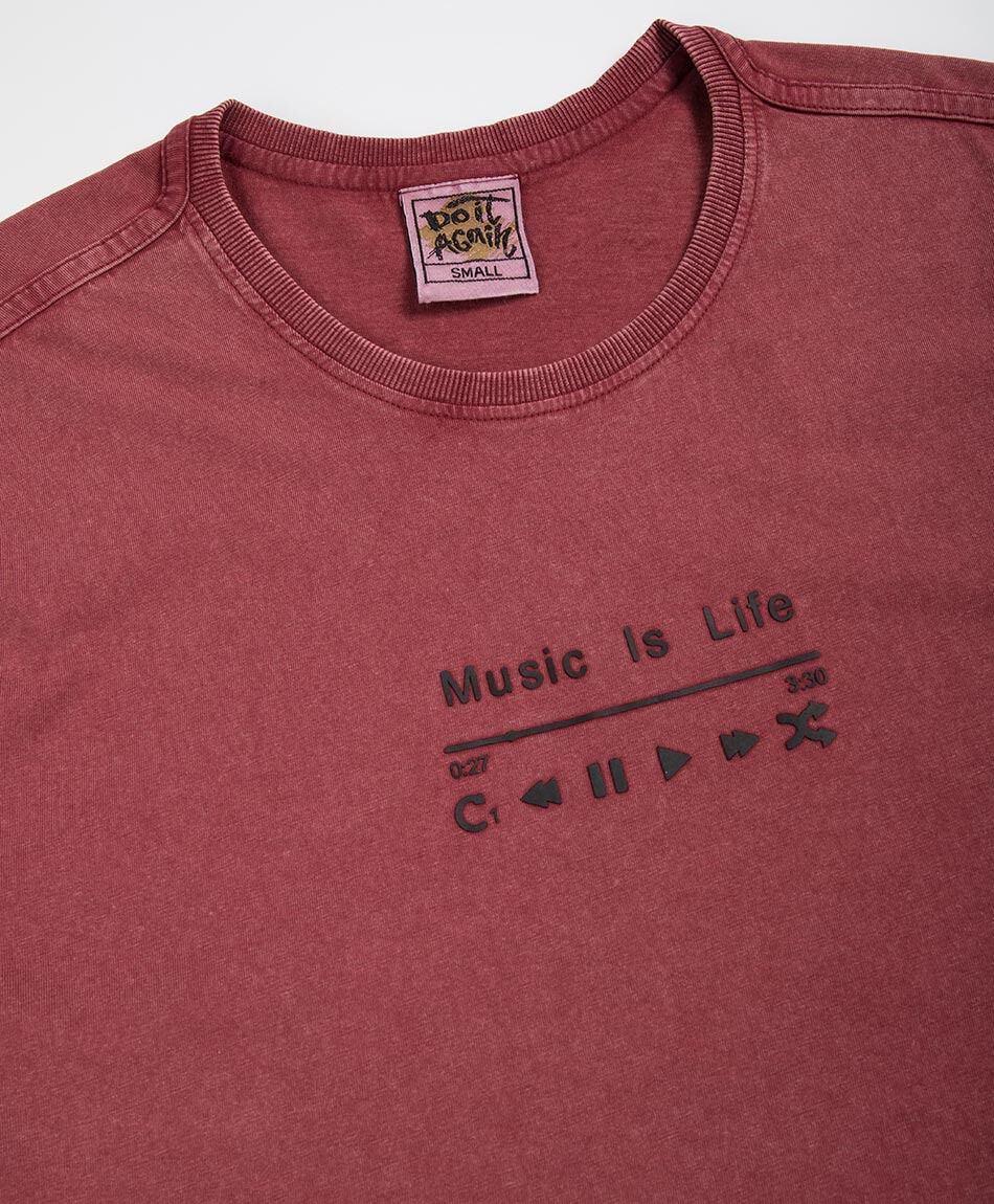 Polera hombre music is life